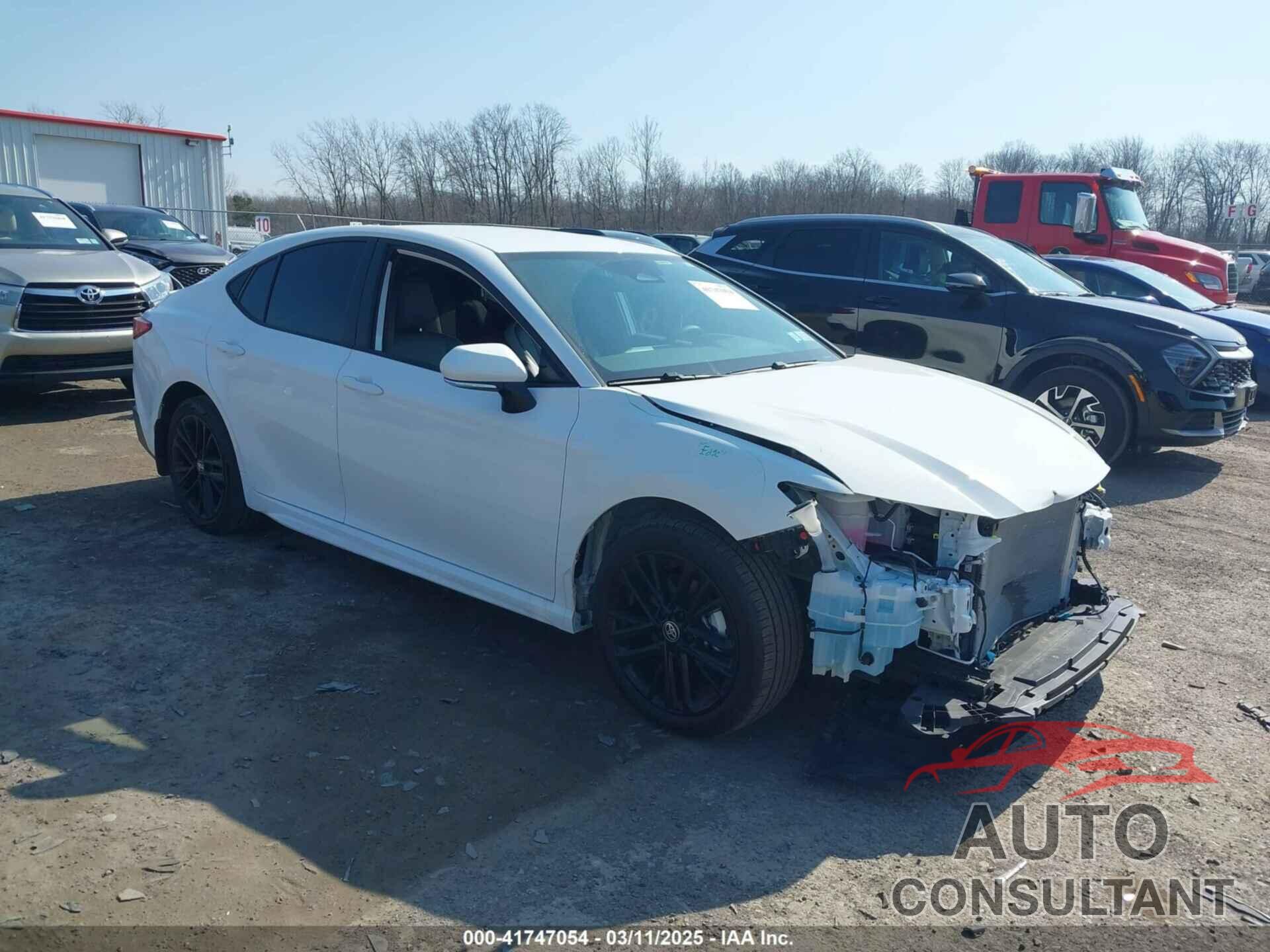 TOYOTA CAMRY 2025 - 4T1DBADK7SU512701