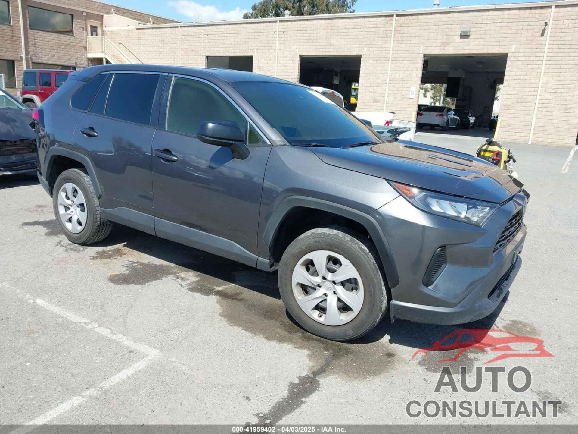 TOYOTA RAV4 2022 - 2T3H1RFV2NW186943