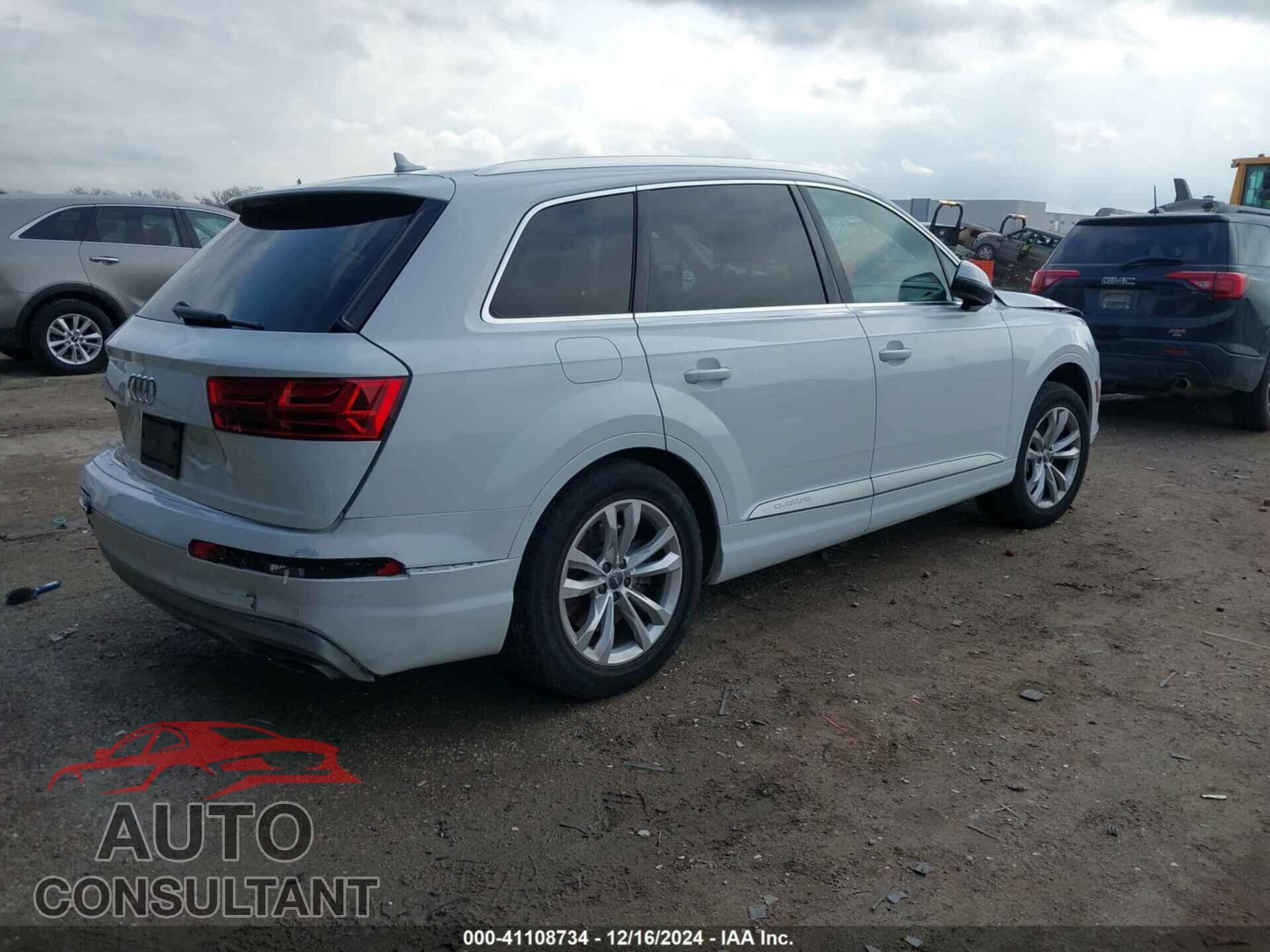 AUDI Q7 2019 - WA1AAAF7XKD007748