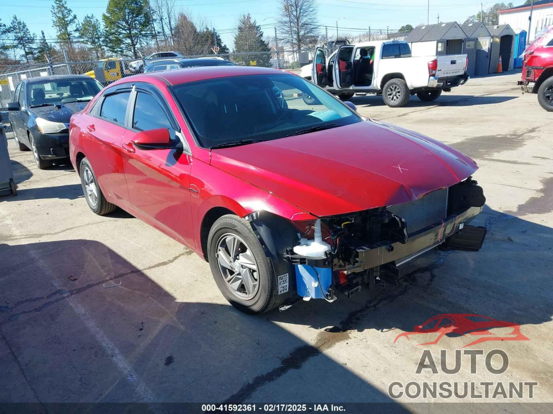 HYUNDAI ELANTRA 2024 - KMHLL4DG1RU689406