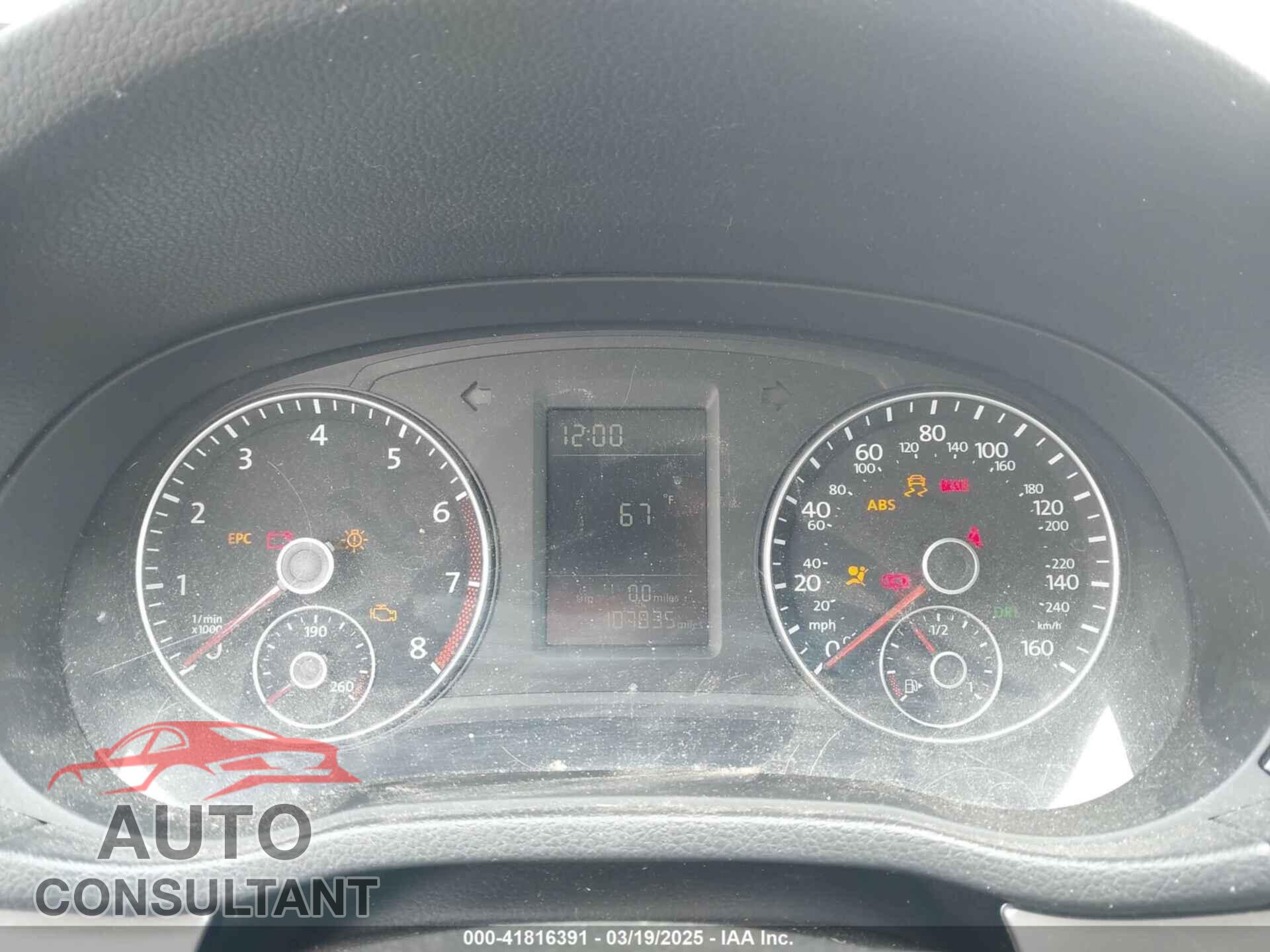 VOLKSWAGEN PASSAT 2013 - 1VWAH7A33DC143251
