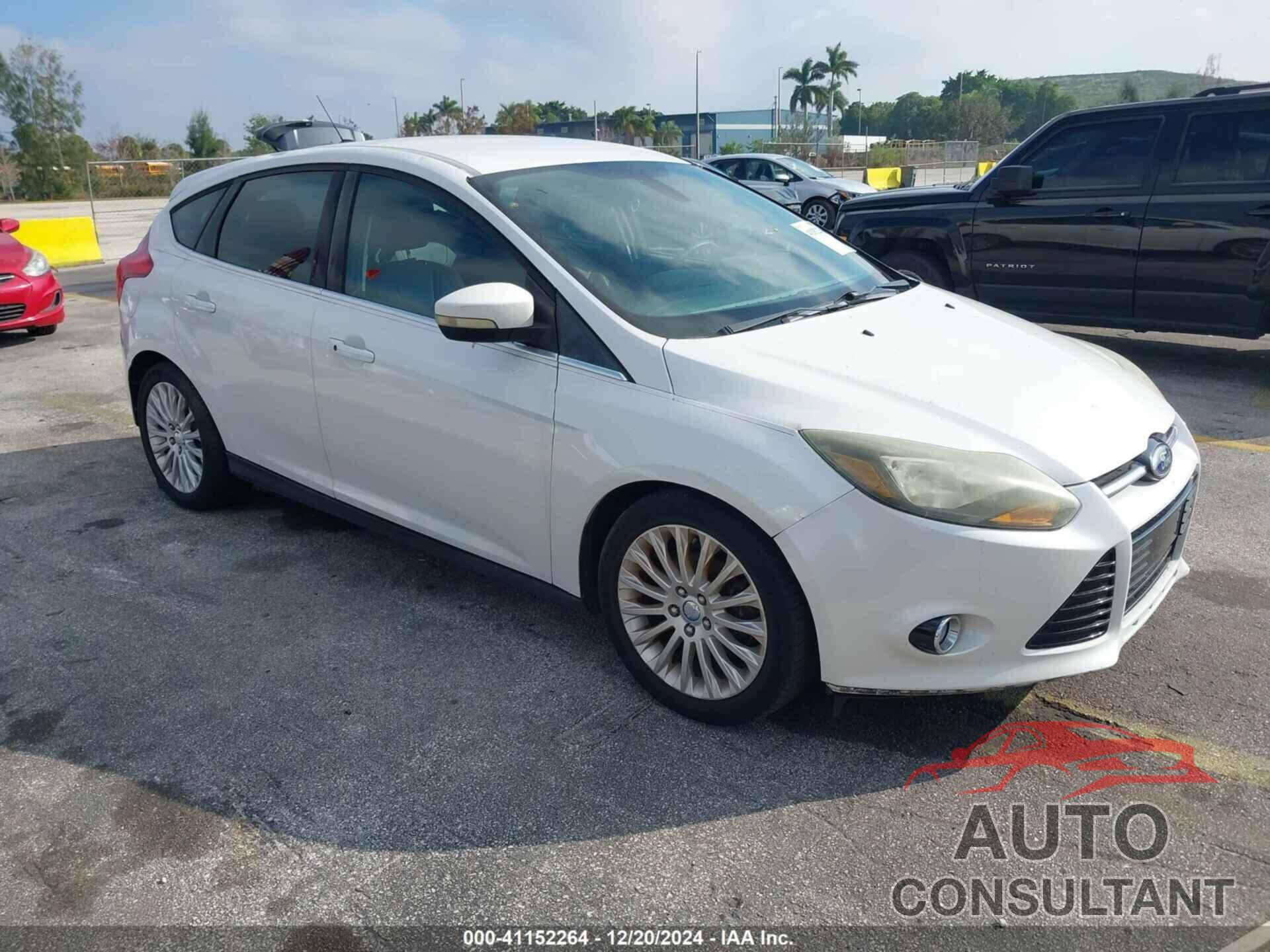 FORD FOCUS 2012 - 1FAHP3N21CL213980