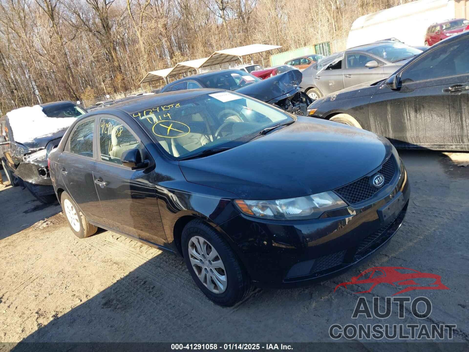 KIA FORTE 2010 - KNAFT4A26A5289038