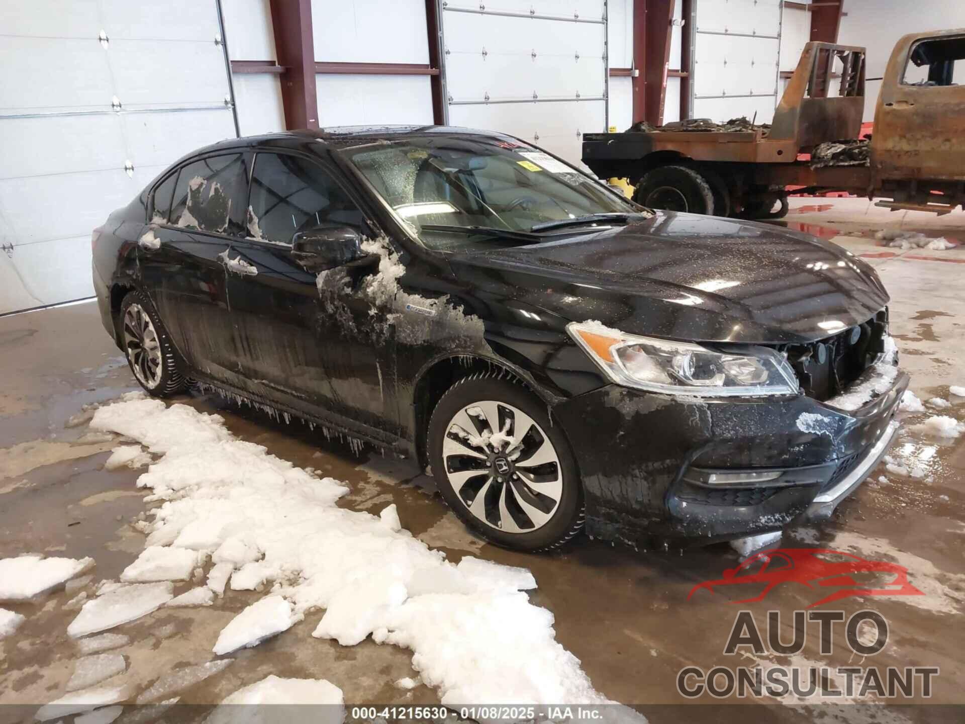 HONDA ACCORD 2017 - JHMCR6F51HC016354