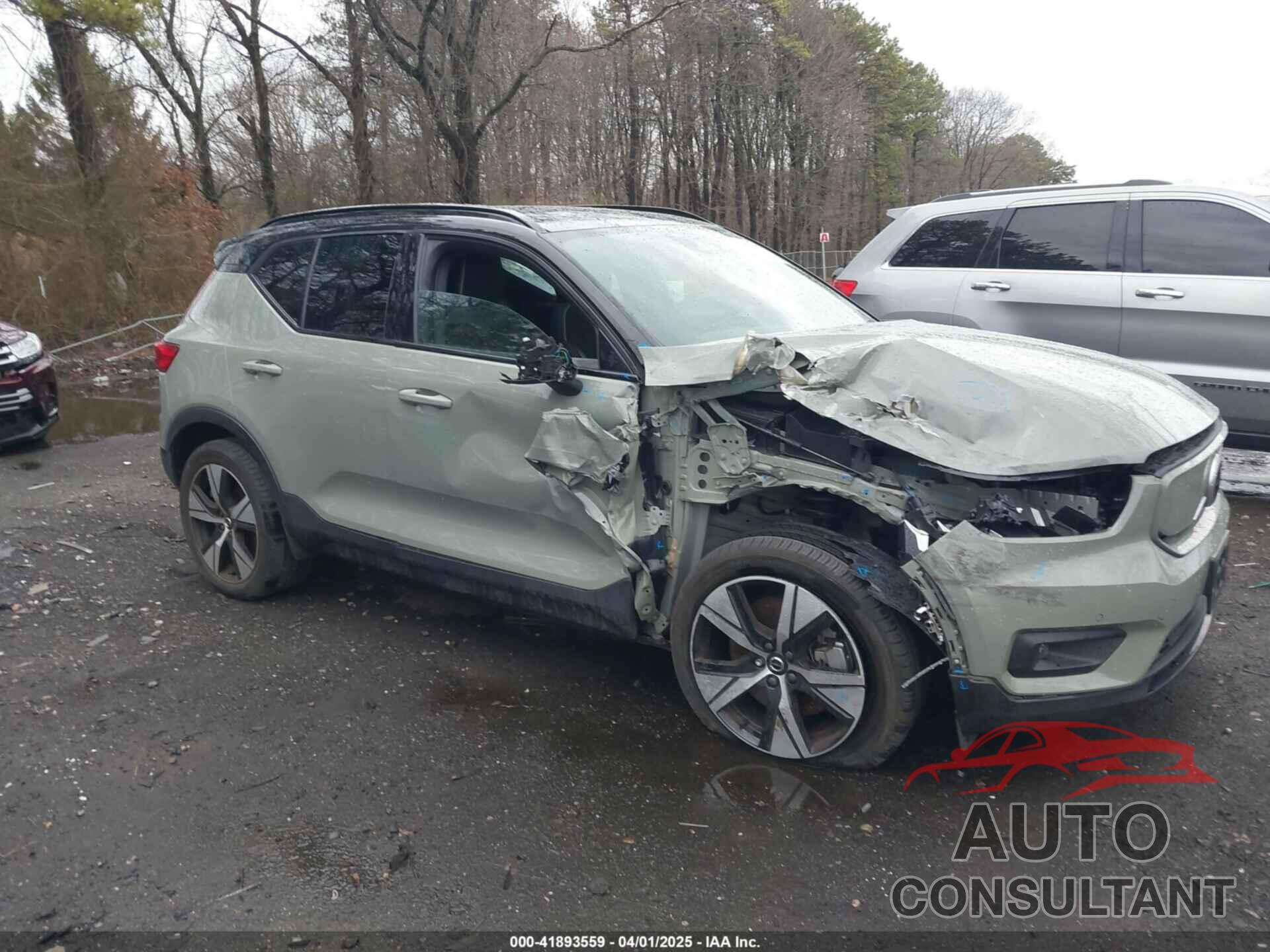 VOLVO XC40 RECHARGE PURE ELECTRIC 2021 - YV4ED3UR4M2525316