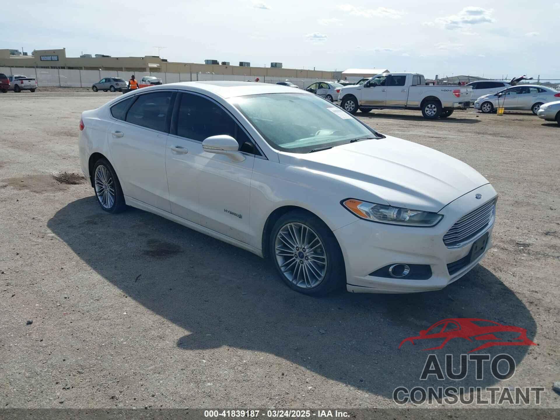 FORD FUSION HYBRID 2013 - 3FA6P0LU4DR183998