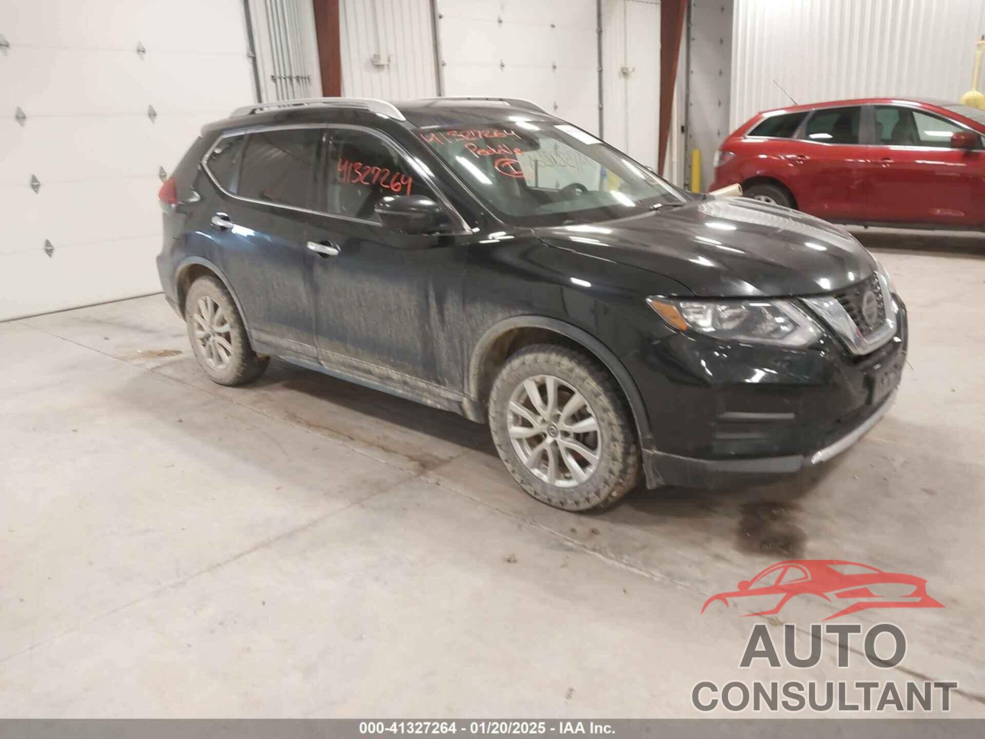 NISSAN ROGUE 2019 - KNMAT2MV2KP506274