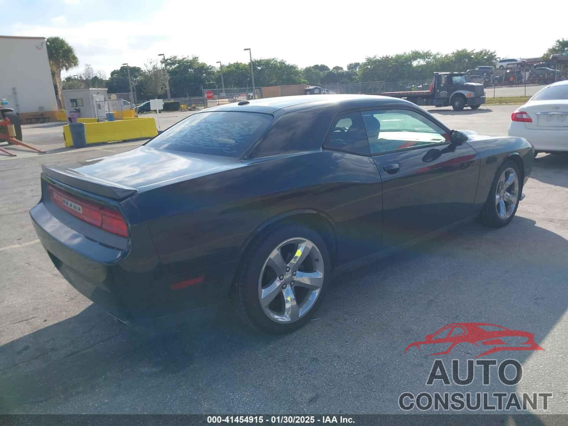 DODGE CHALLENGER 2013 - 2C3CDYBT8DH500842