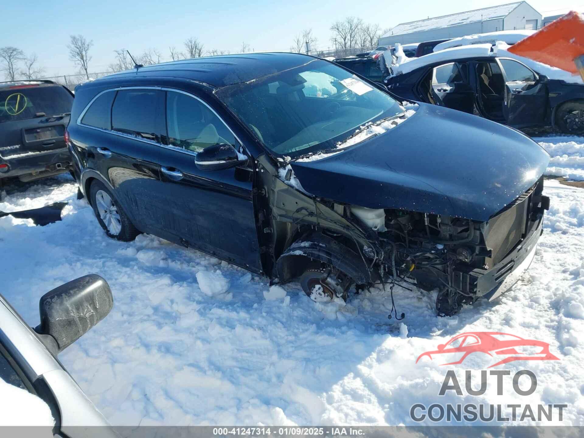 KIA SORENTO 2019 - 5XYPG4A31KG577496