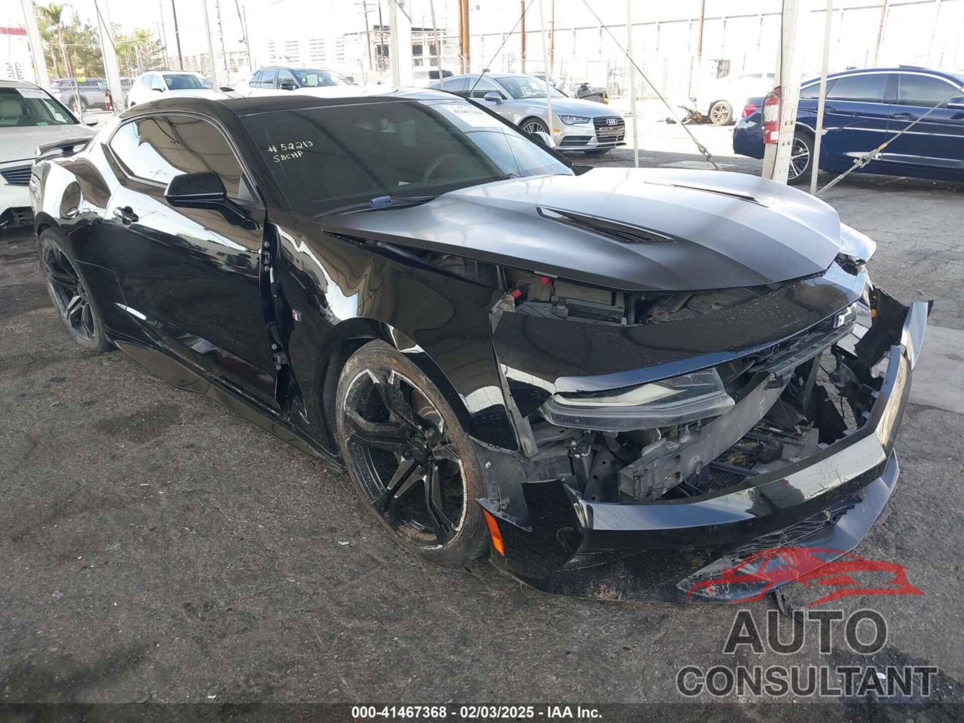 CHEVROLET CAMARO 2018 - 1G1FE1R75J0105077