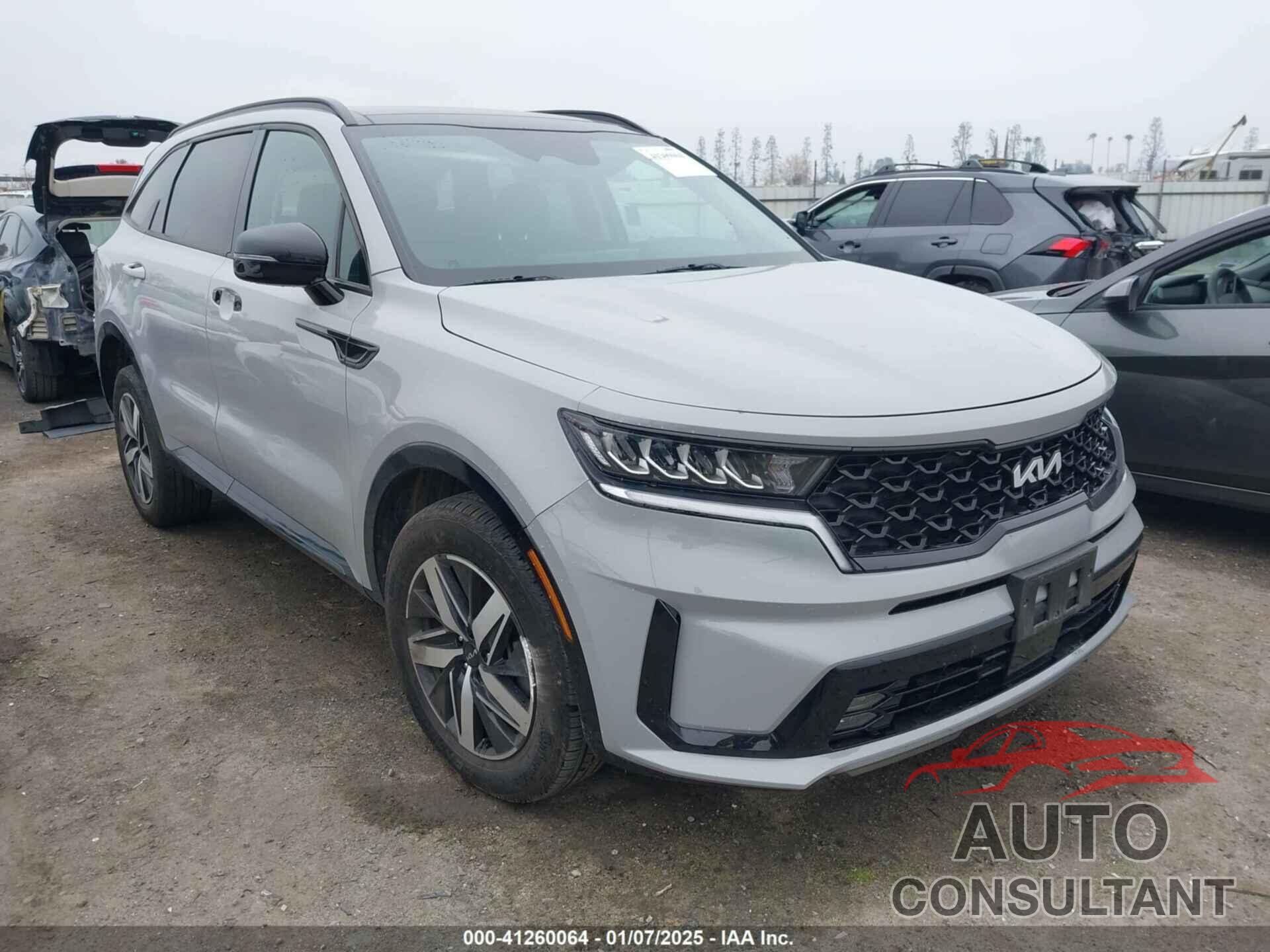KIA SORENTO 2023 - 5XYRH4LF1PG203877