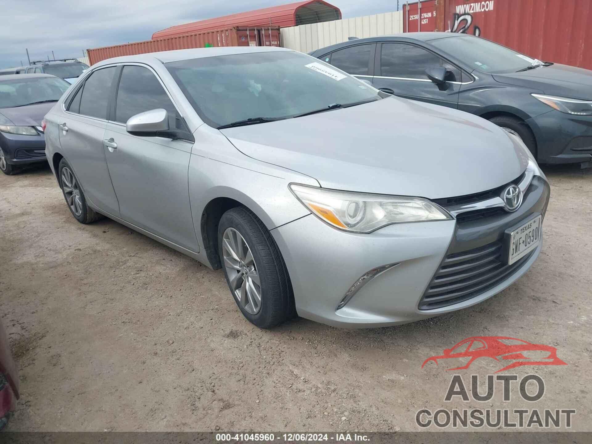 TOYOTA CAMRY 2016 - 4T4BF1FK0GR547733