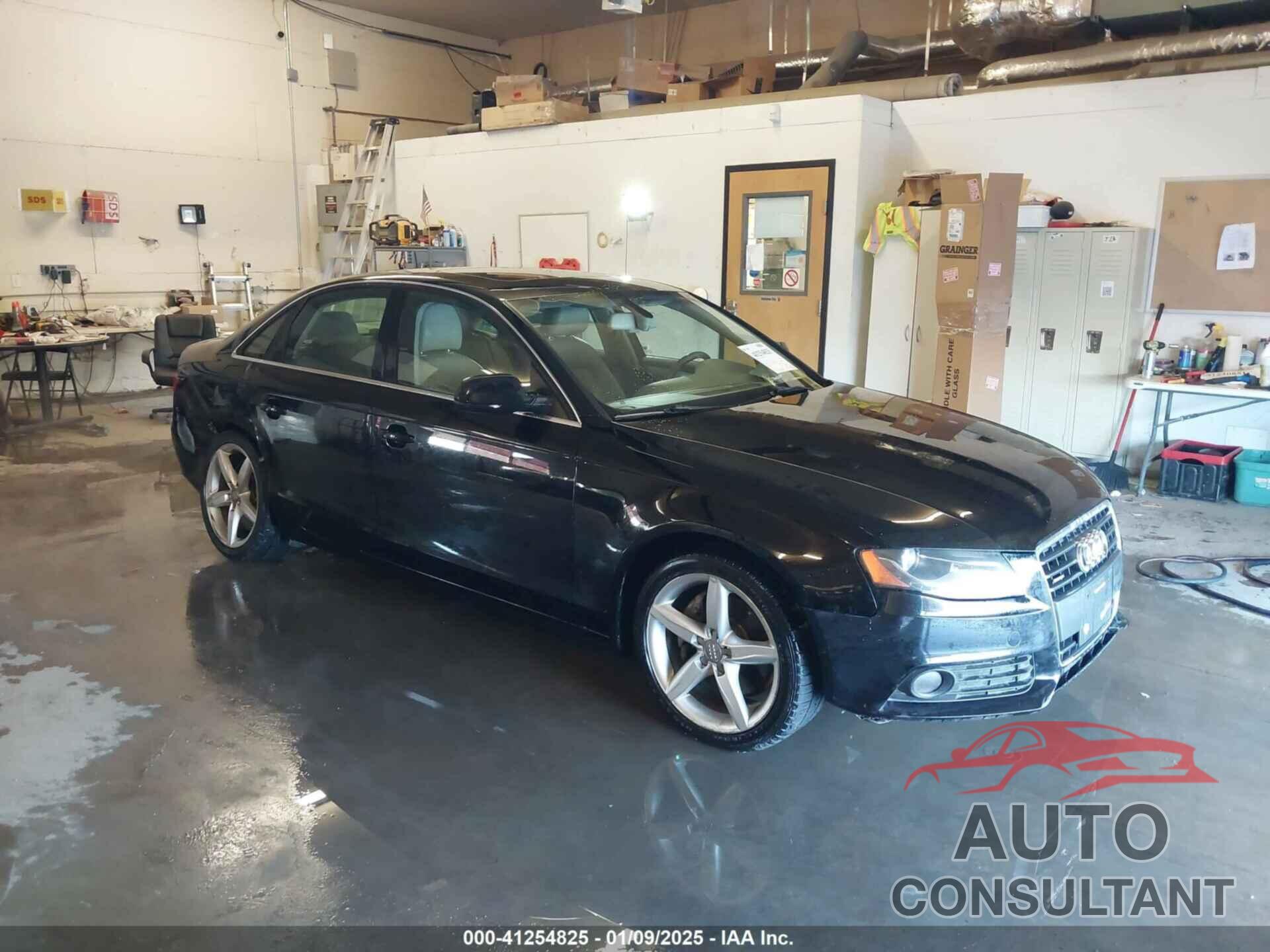 AUDI A4 2011 - WAUKFAFL8BN041686