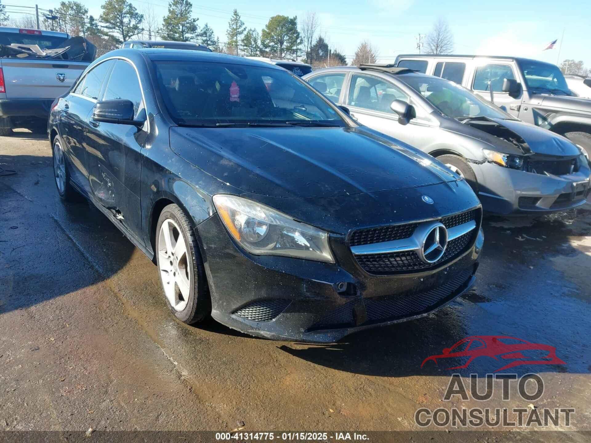 MERCEDES-BENZ CLA 250 2015 - WDDSJ4EB3FN217602