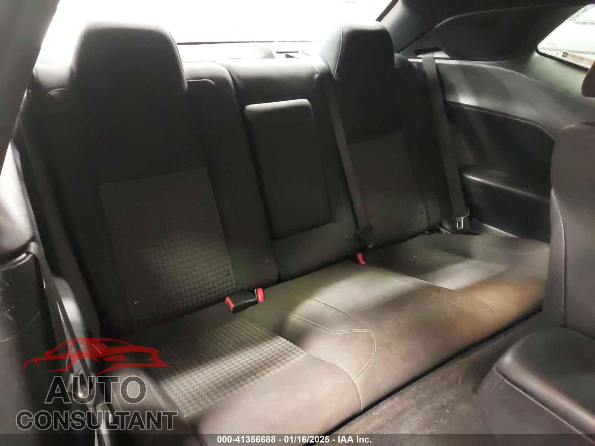 DODGE CHALLENGER 2015 - 2C3CDZAG2FH913756