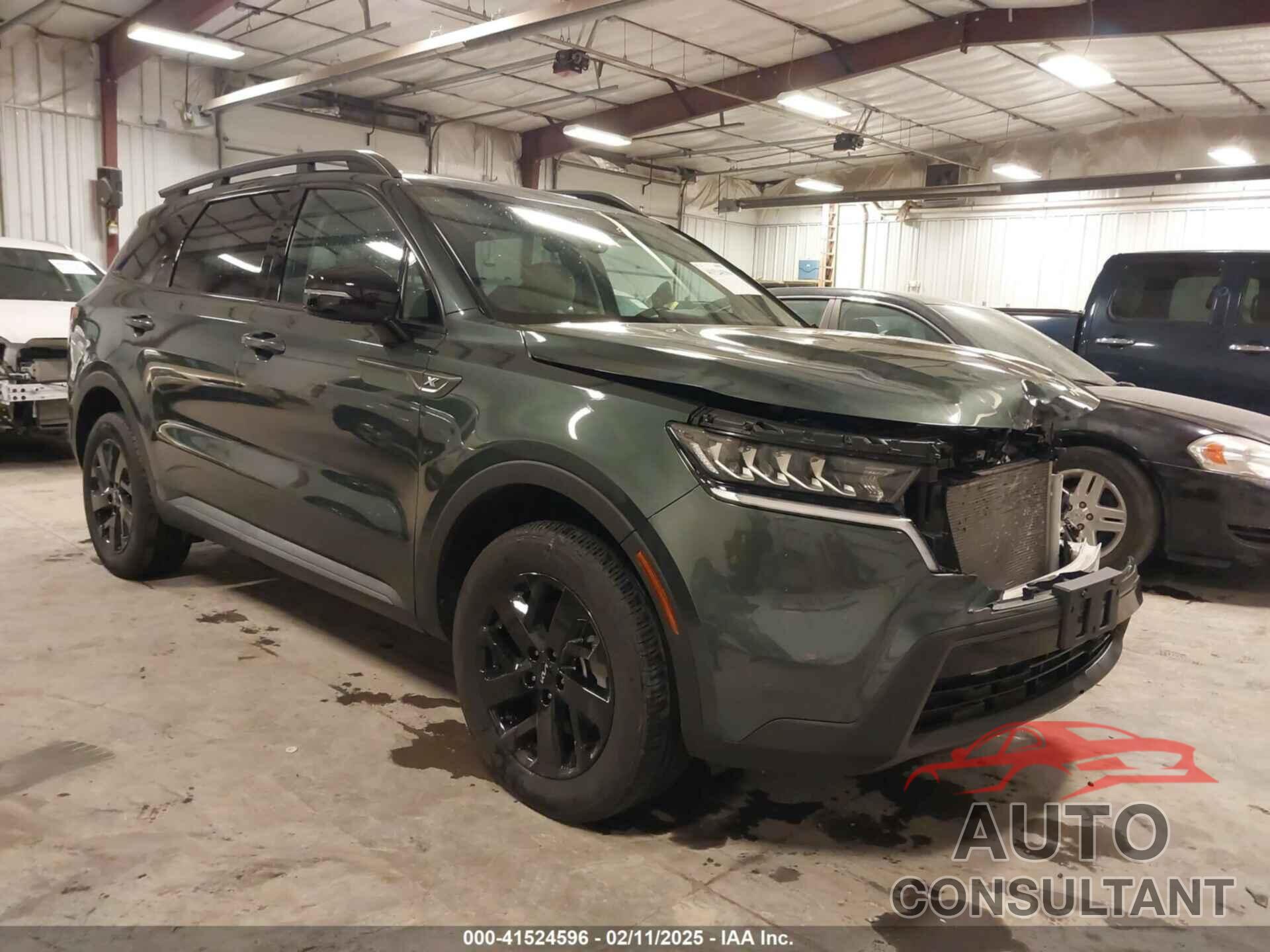 KIA SORENTO 2023 - 5XYRLDLC8PG220664