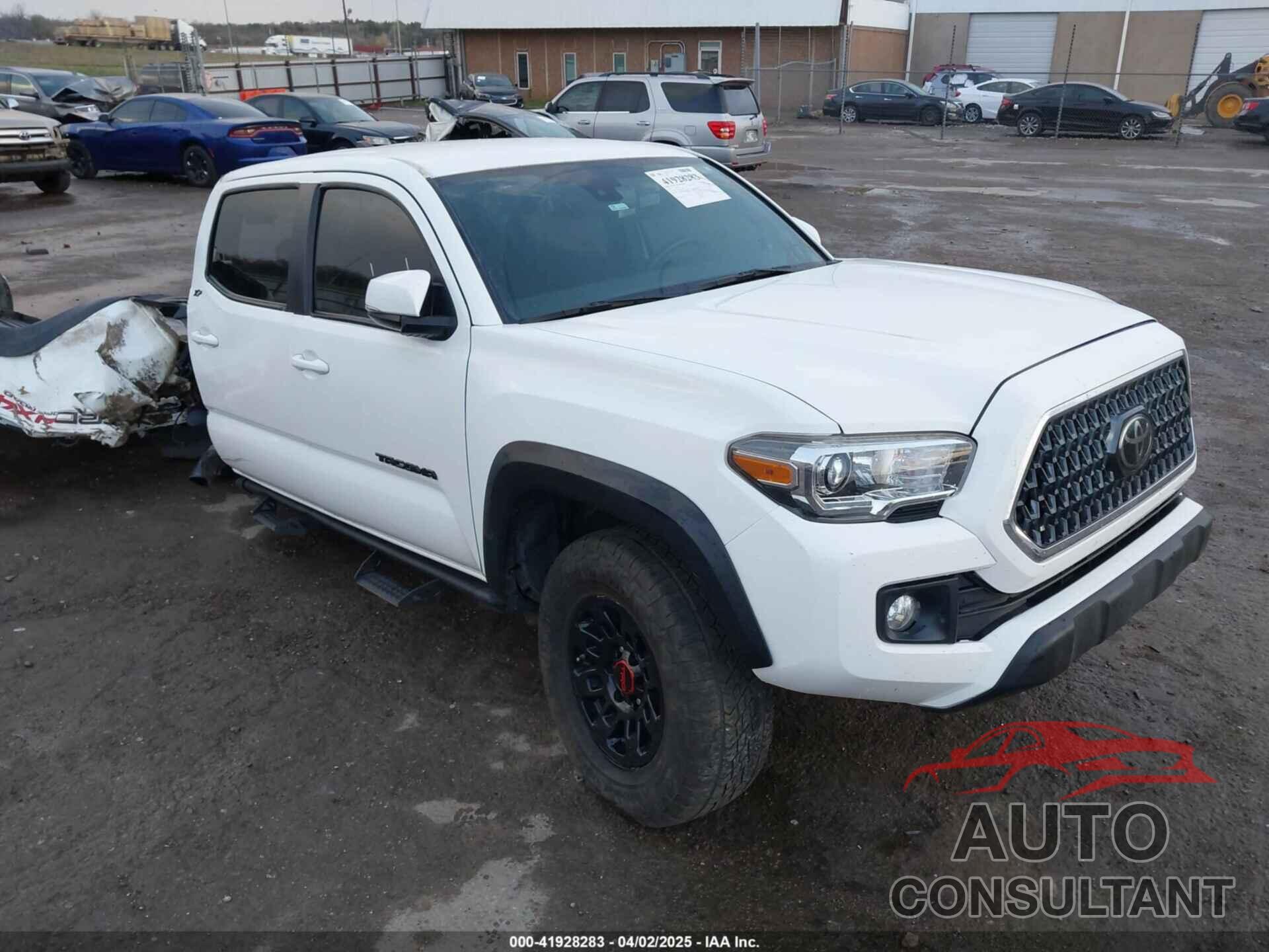 TOYOTA TACOMA 2019 - 3TMCZ5AN2KM239429