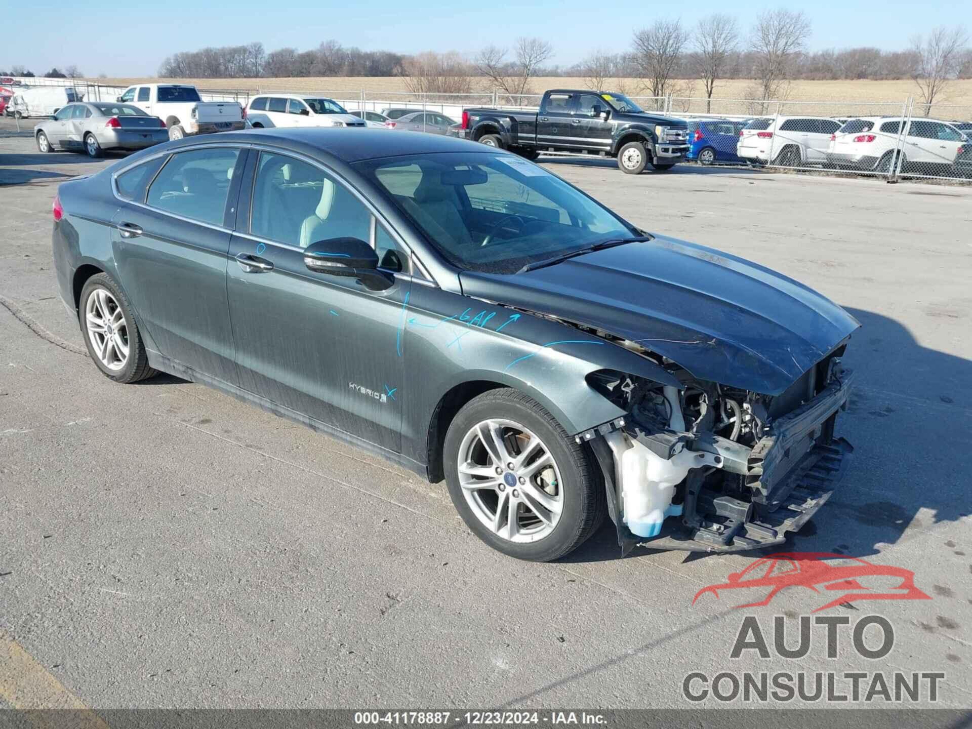 FORD FUSION HYBRID 2016 - 3FA6P0RU6GR156622