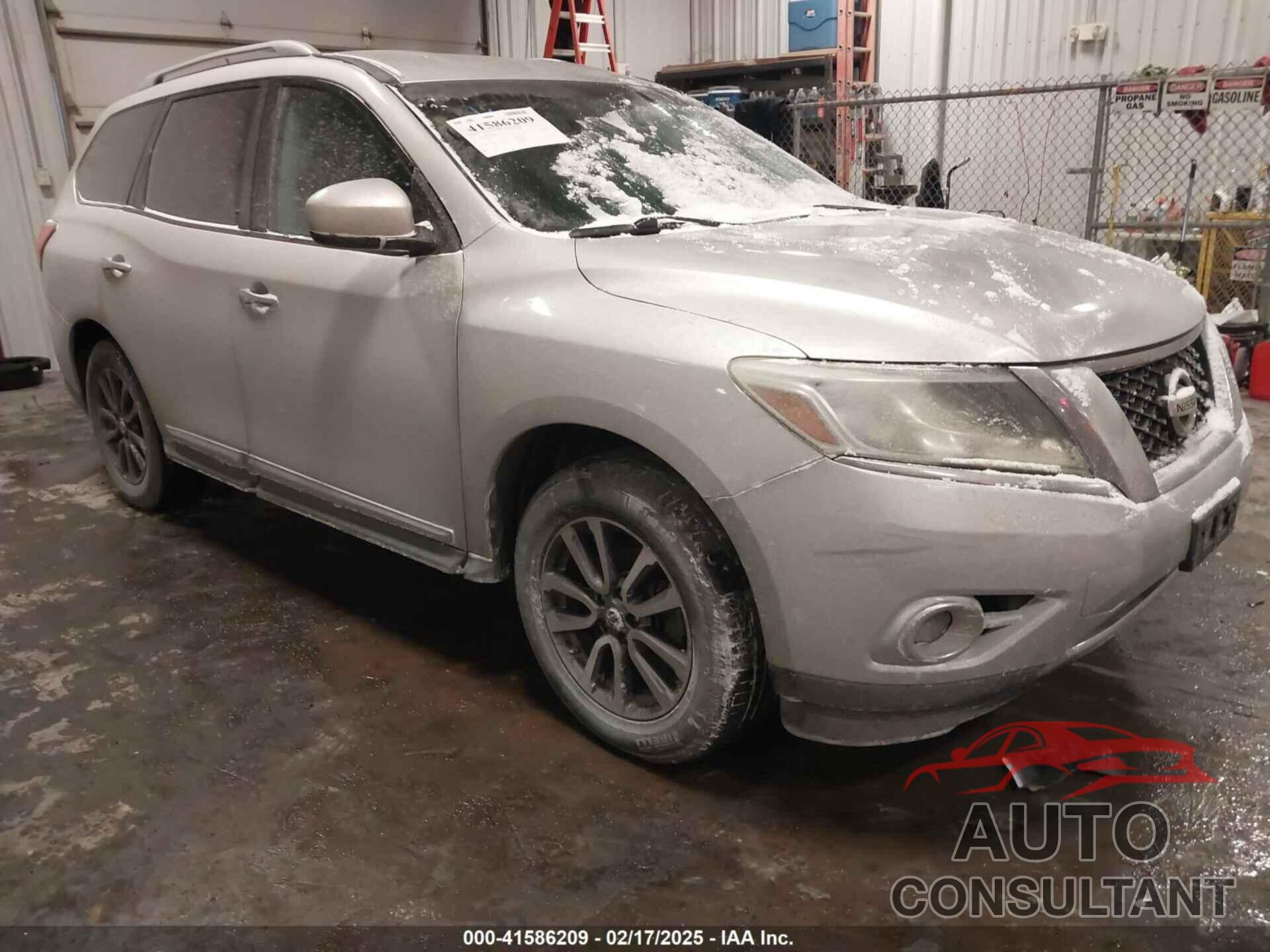 NISSAN PATHFINDER 2013 - 5N1AR2MM8DC663920