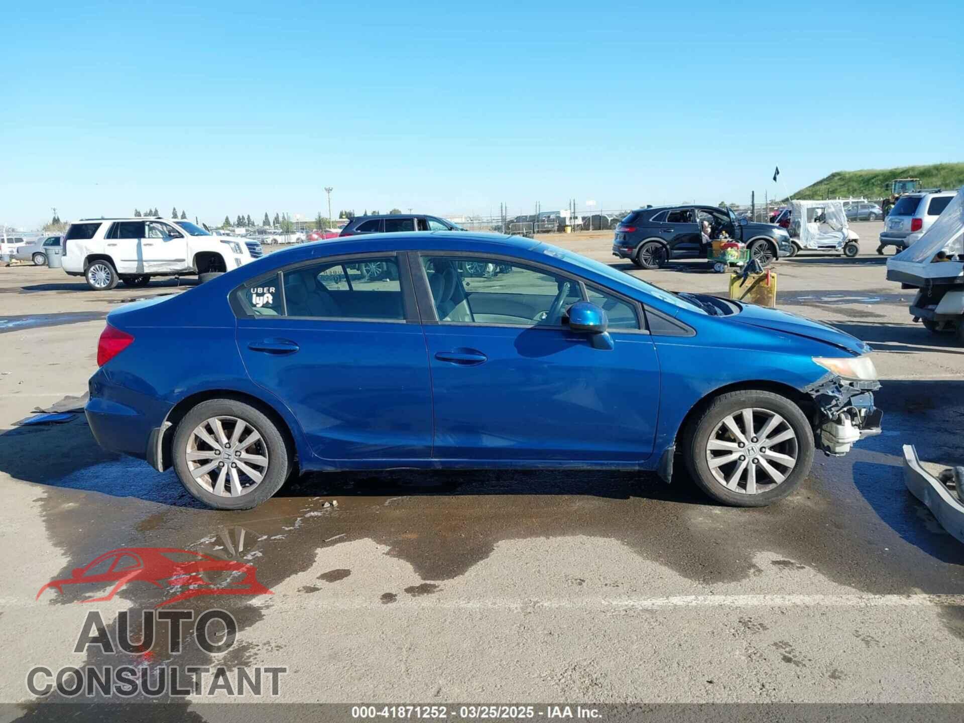 HONDA CIVIC 2012 - 19XFB2F86CE080560