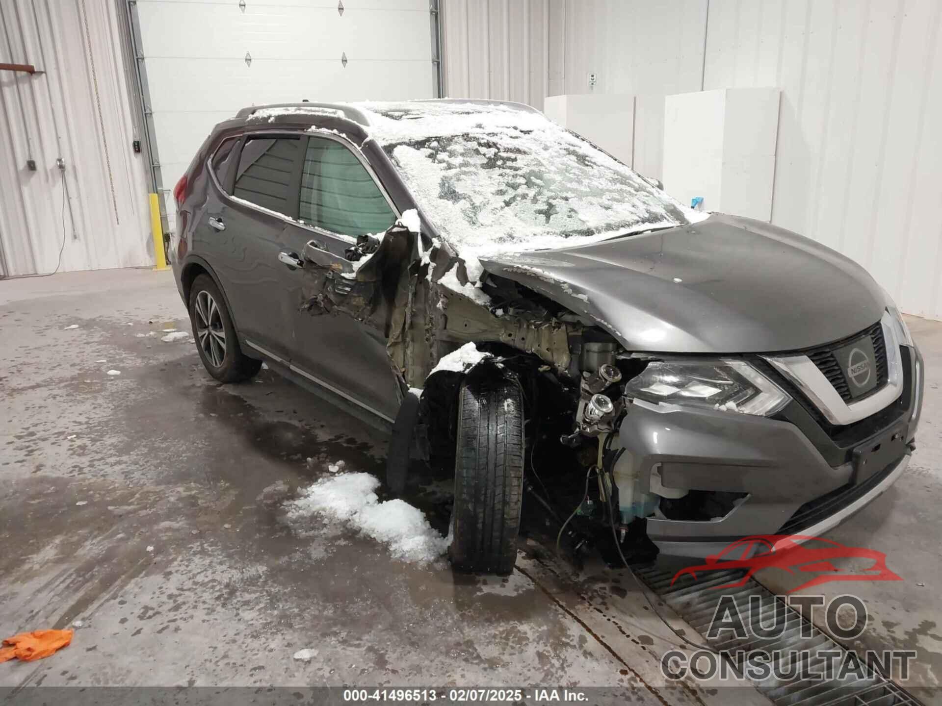 NISSAN ROGUE 2017 - 5N1AT2MVXHC842105