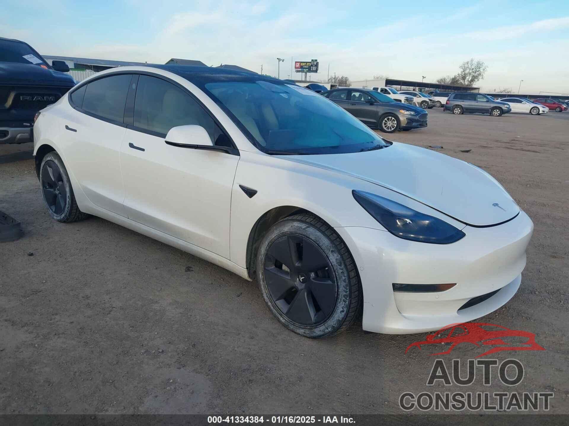 TESLA MODEL 3 2022 - 5YJ3E1EB7NF167026