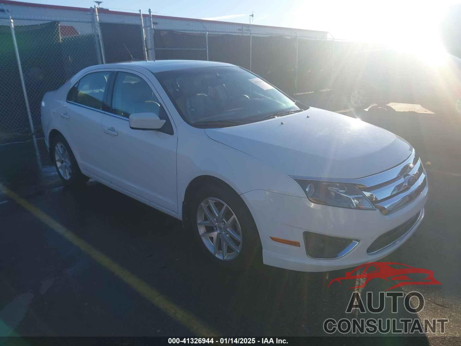 FORD FUSION 2011 - 3FAHP0JGXBR137126