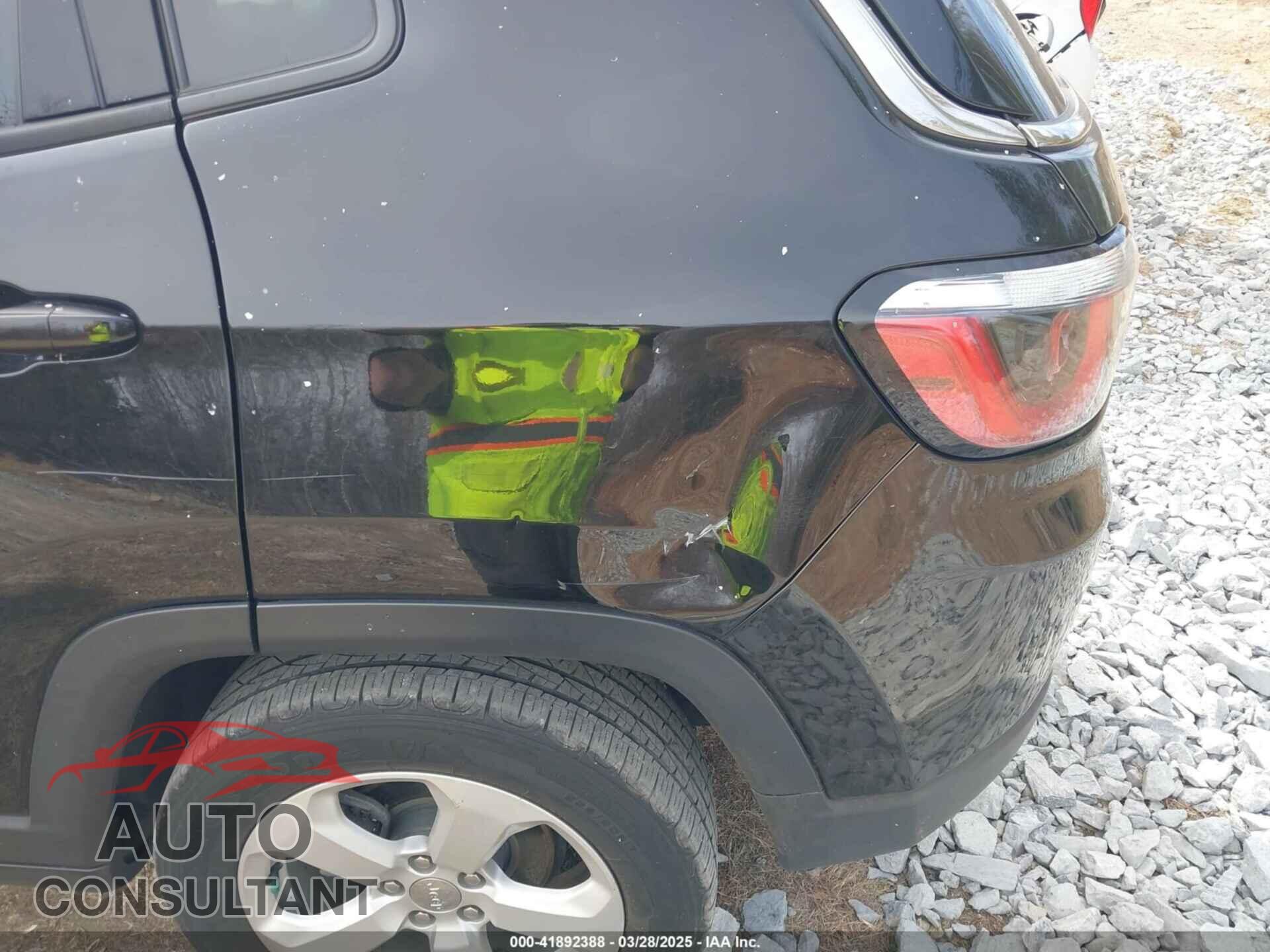 JEEP COMPASS 2019 - 3C4NJDBB9KT679054