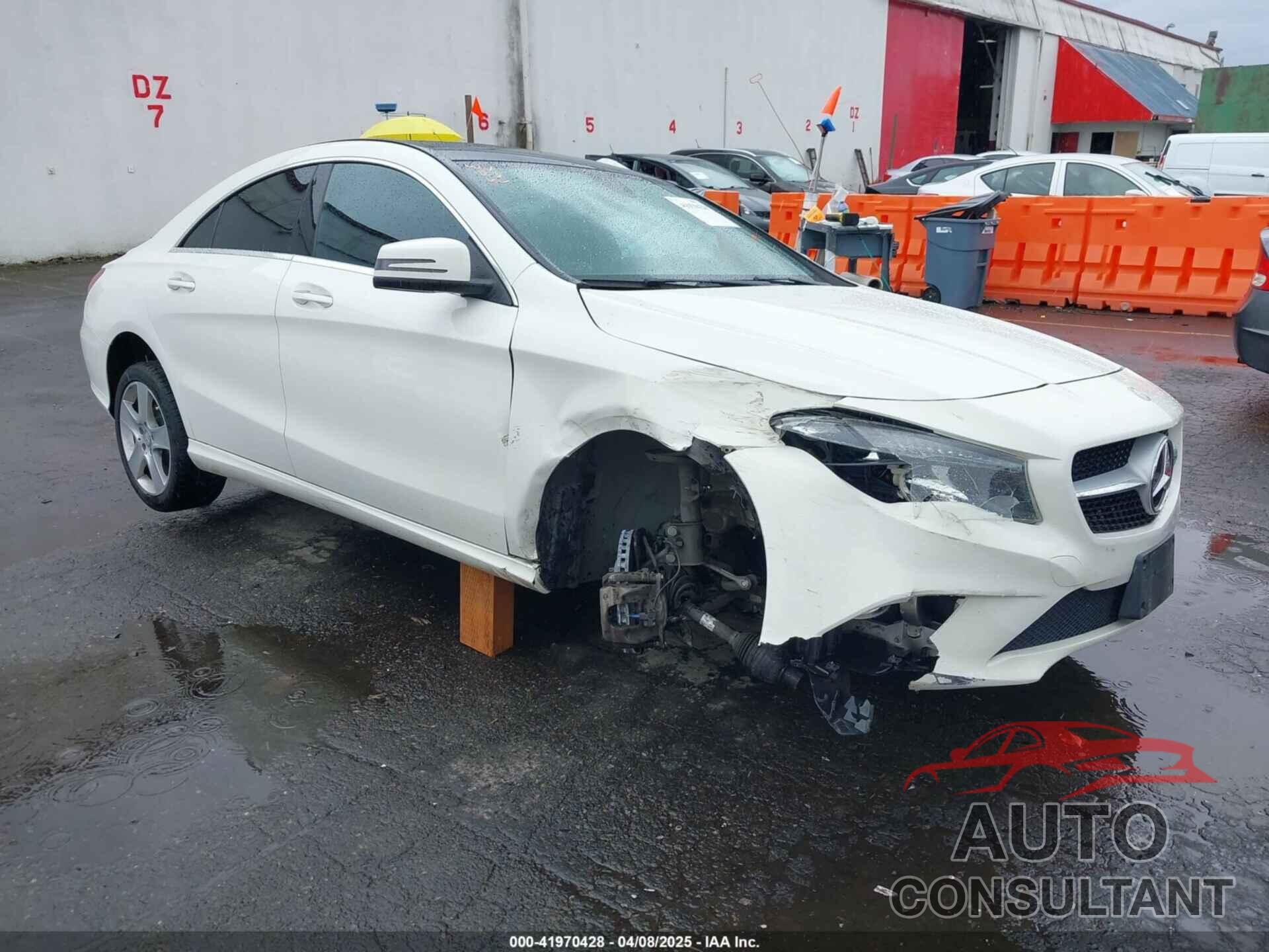 MERCEDES-BENZ CLA 250 2016 - WDDSJ4GB1GN385737