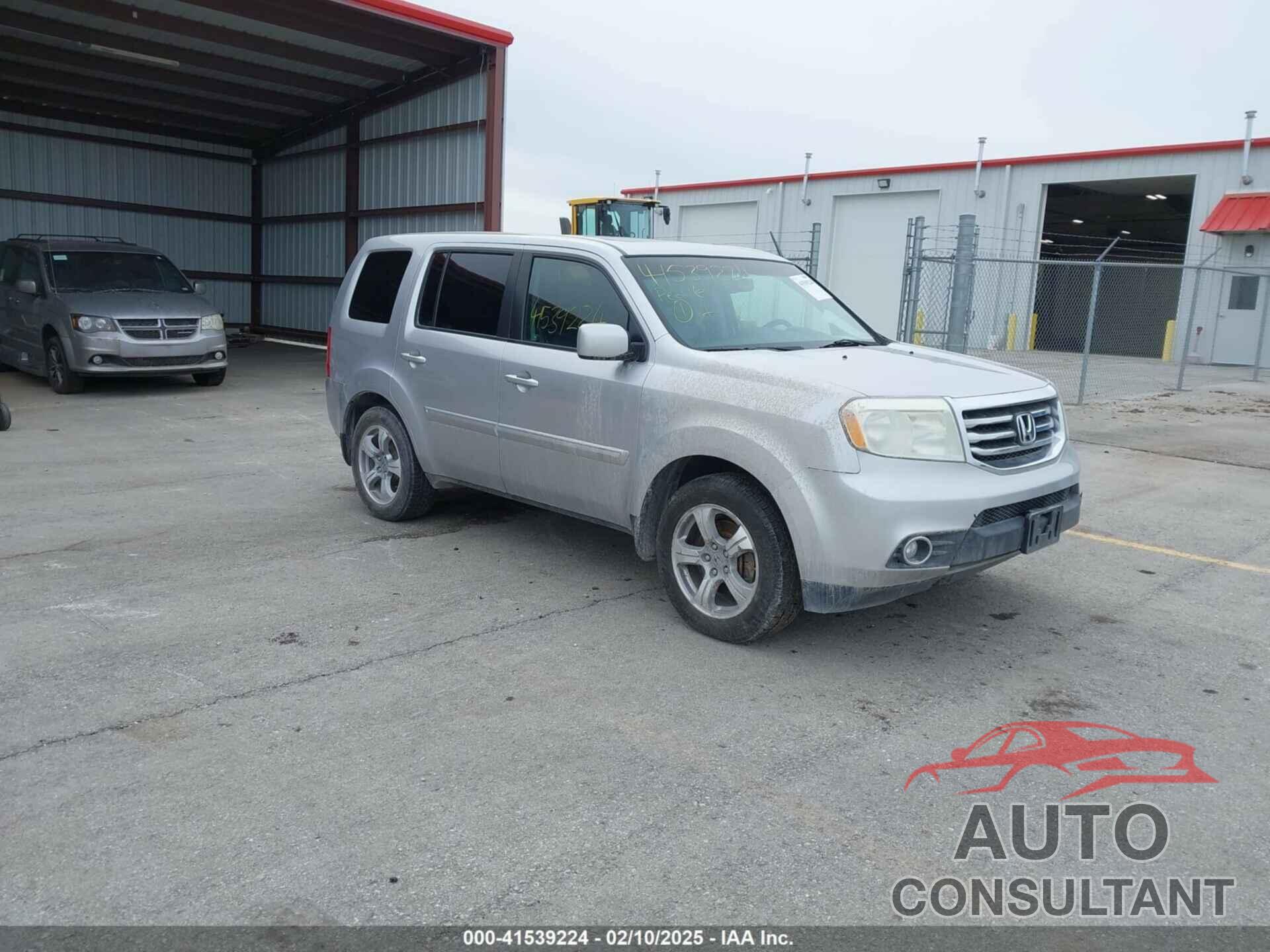 HONDA PILOT 2012 - 5FNYF4H58CB037165