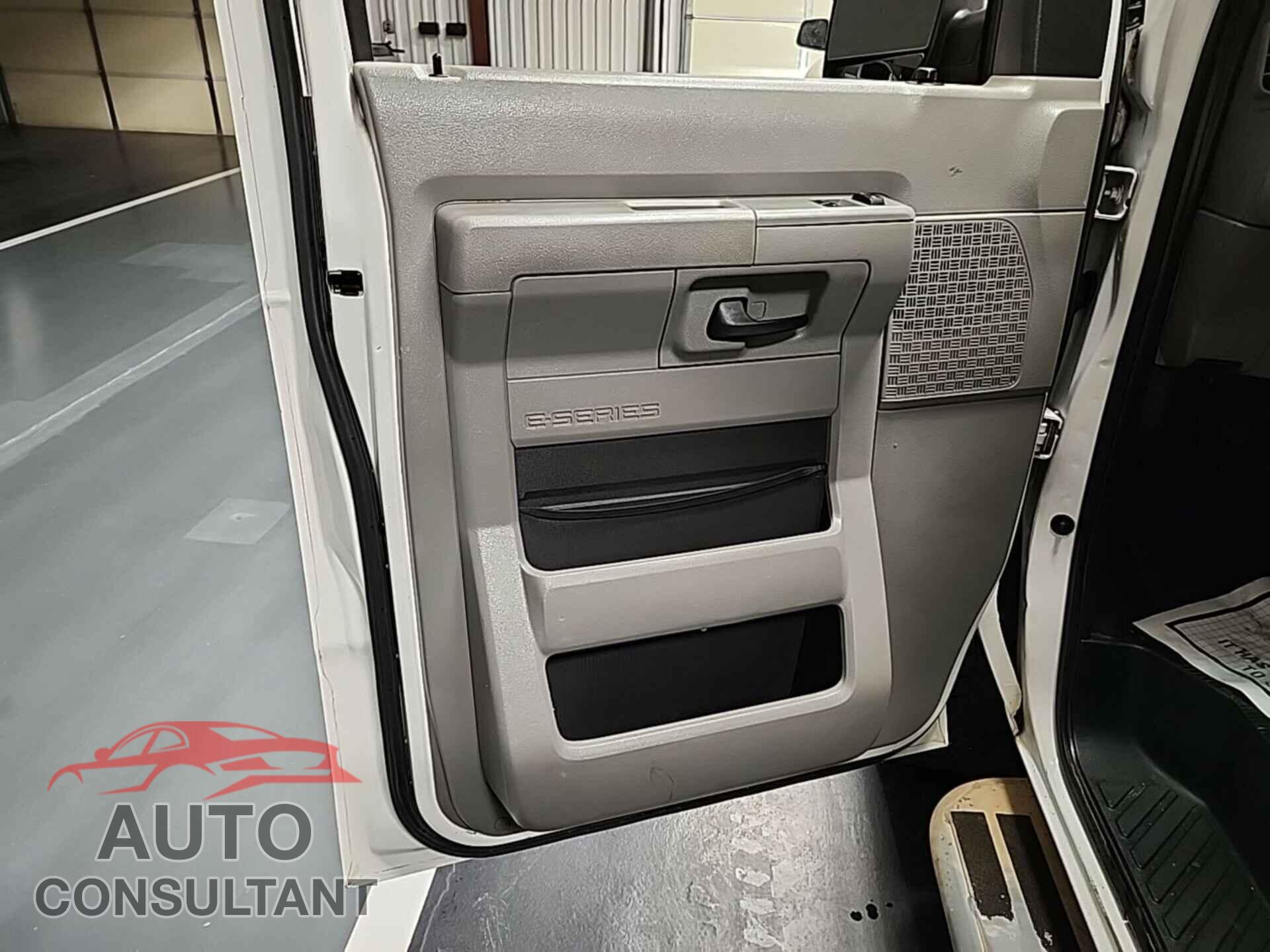 FORD ECONOLINE 2013 - 1FTNE2EW3DDA79713