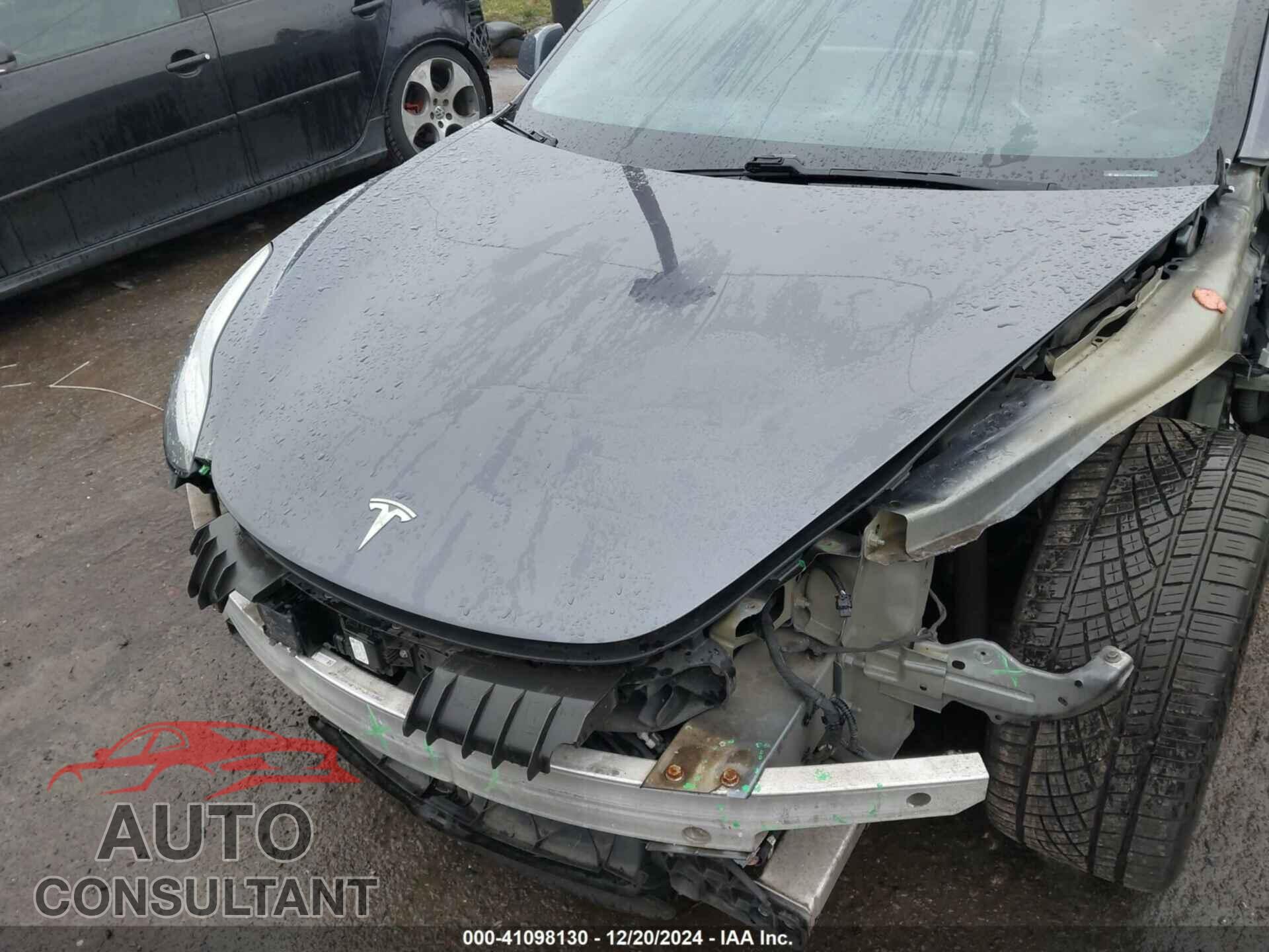 TESLA MODEL 3 2018 - 5YJ3E1EAXJF012021