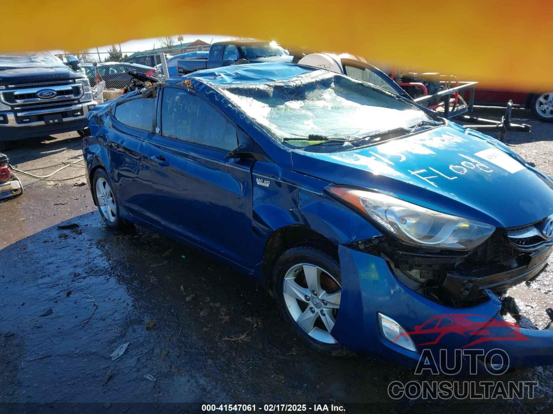HYUNDAI ELANTRA 2013 - KMHDH4AE4DU954157