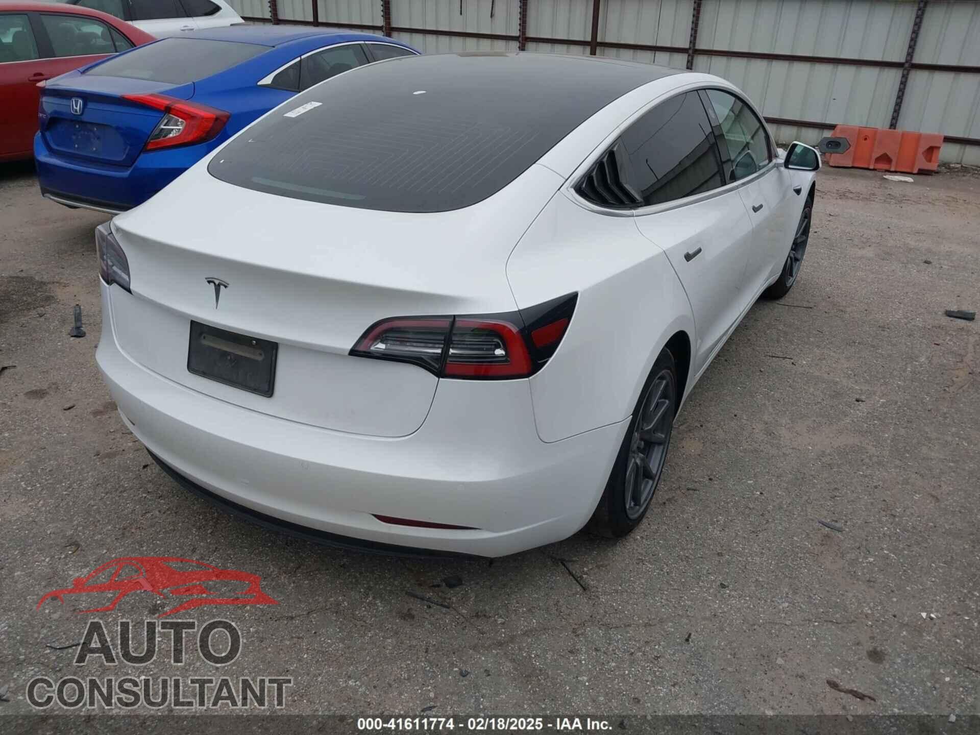 TESLA MODEL 3 2019 - 5YJ3E1EA0KF425244