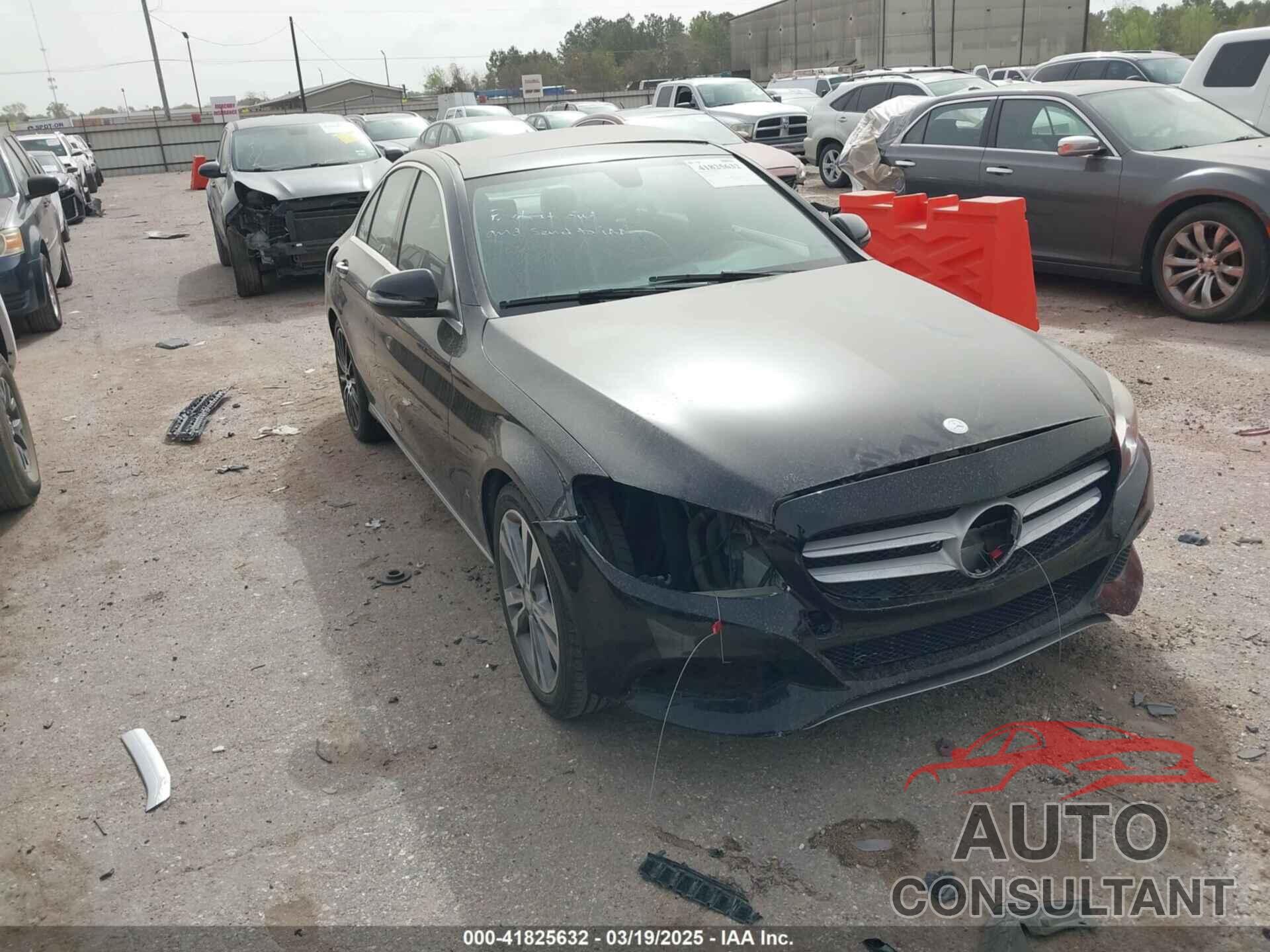 MERCEDES-BENZ C 300 2015 - 55SWF4JB8FU055630