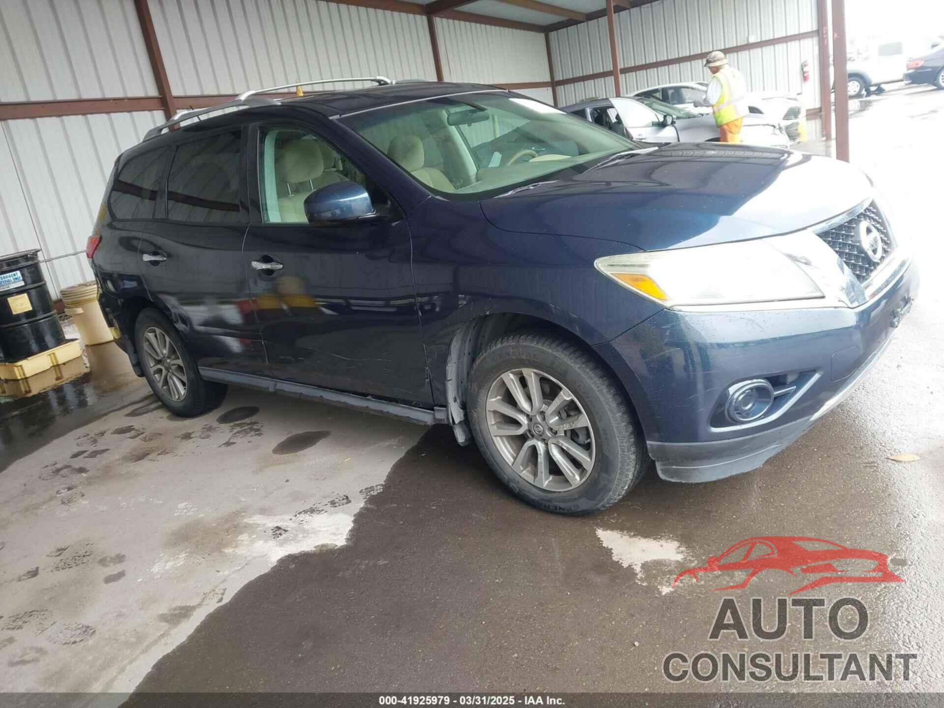 NISSAN PATHFINDER 2013 - 5N1AR2MN3DC677104