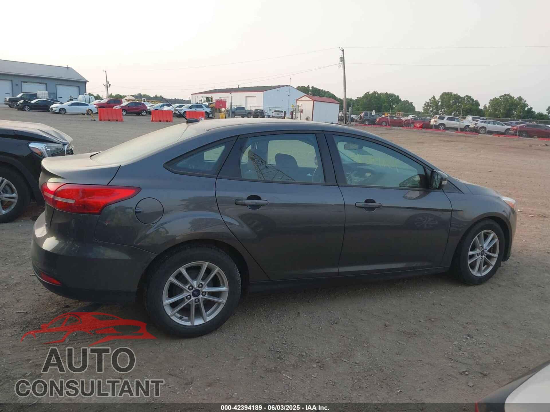 FORD FOCUS 2017 - 1FADP3F29HL215786