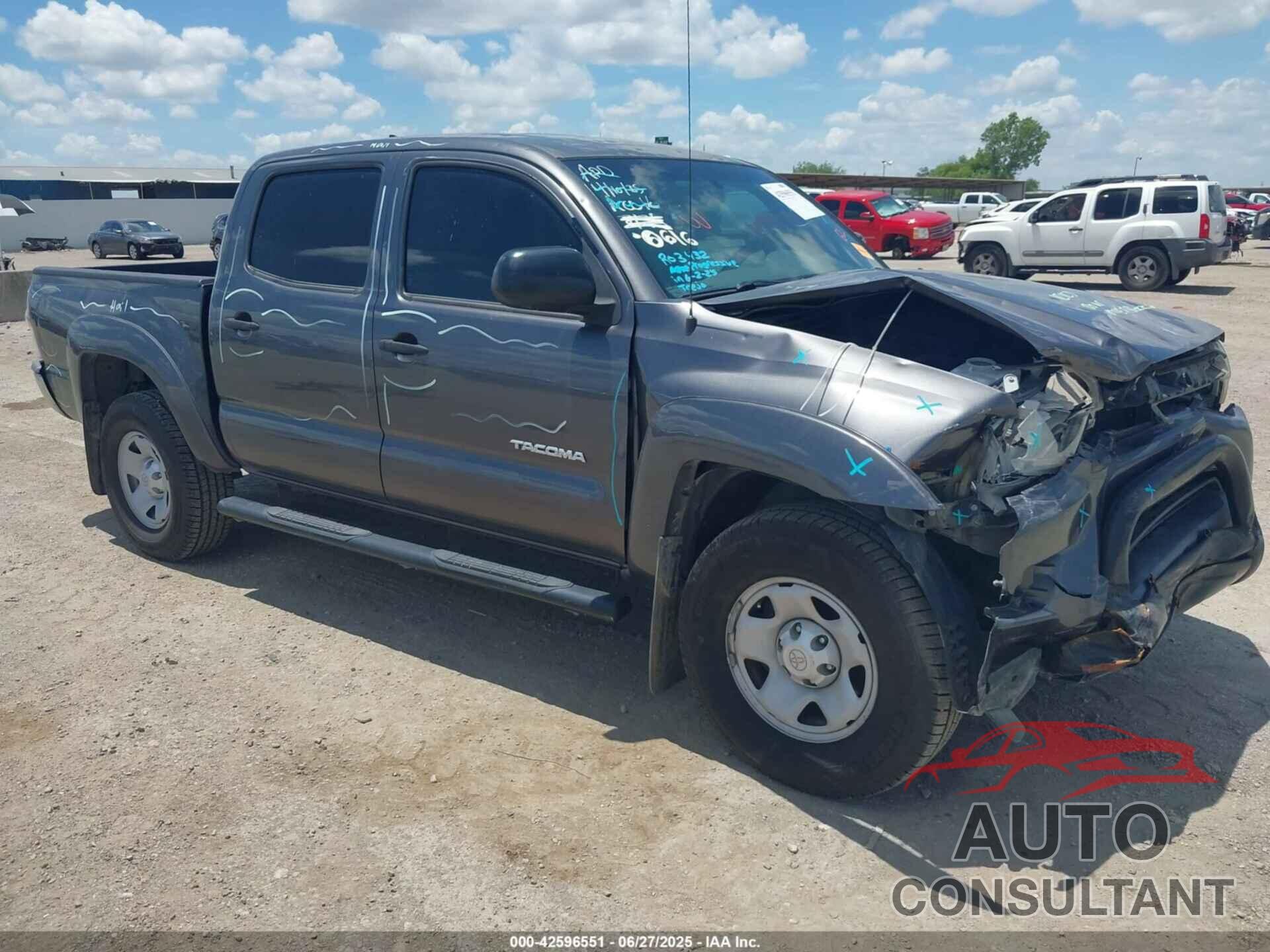 TOYOTA TACOMA 2015 - 5TFLU4EN5FX120616