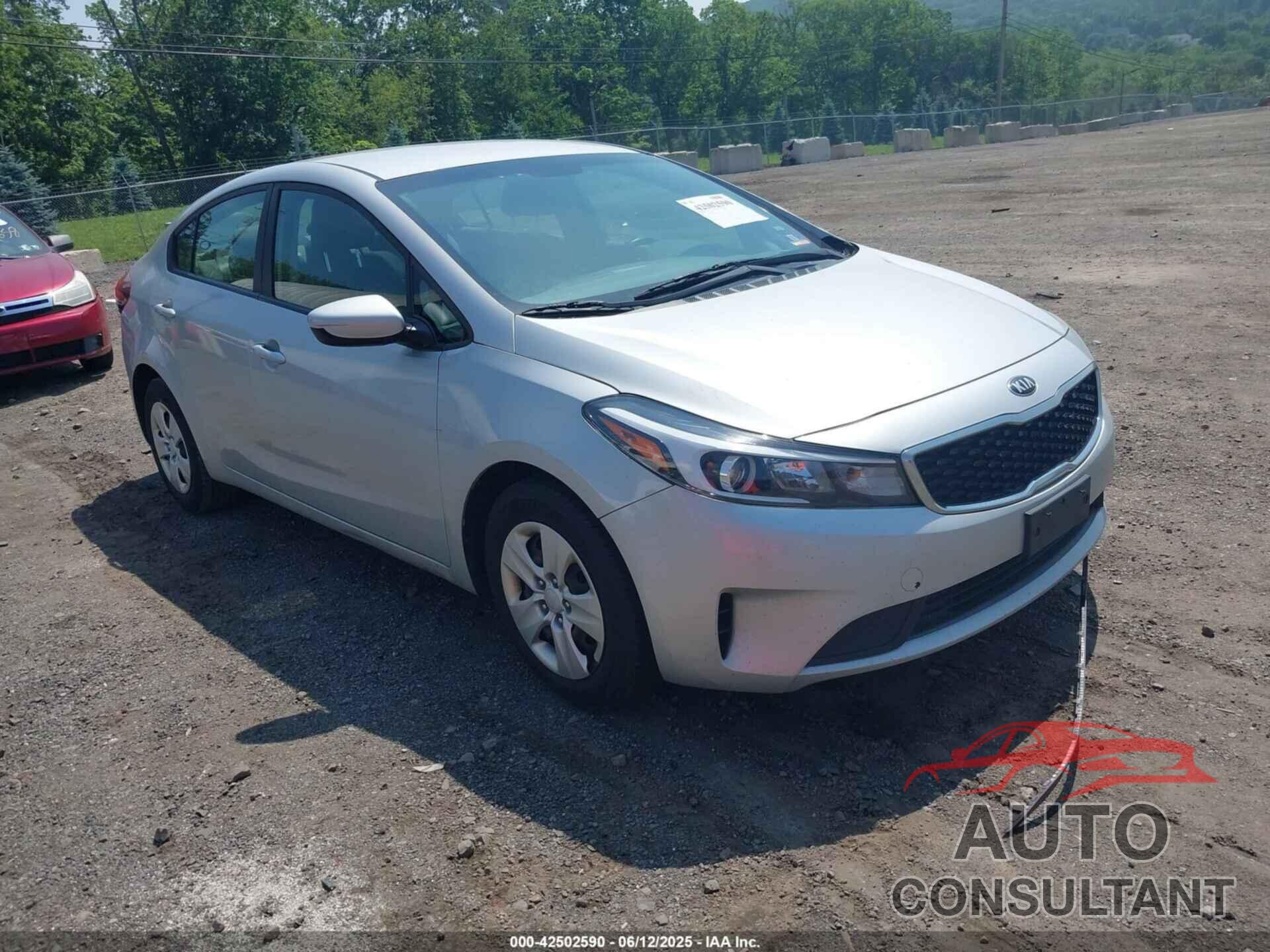 KIA FORTE 2017 - 3KPFK4A76HE158403