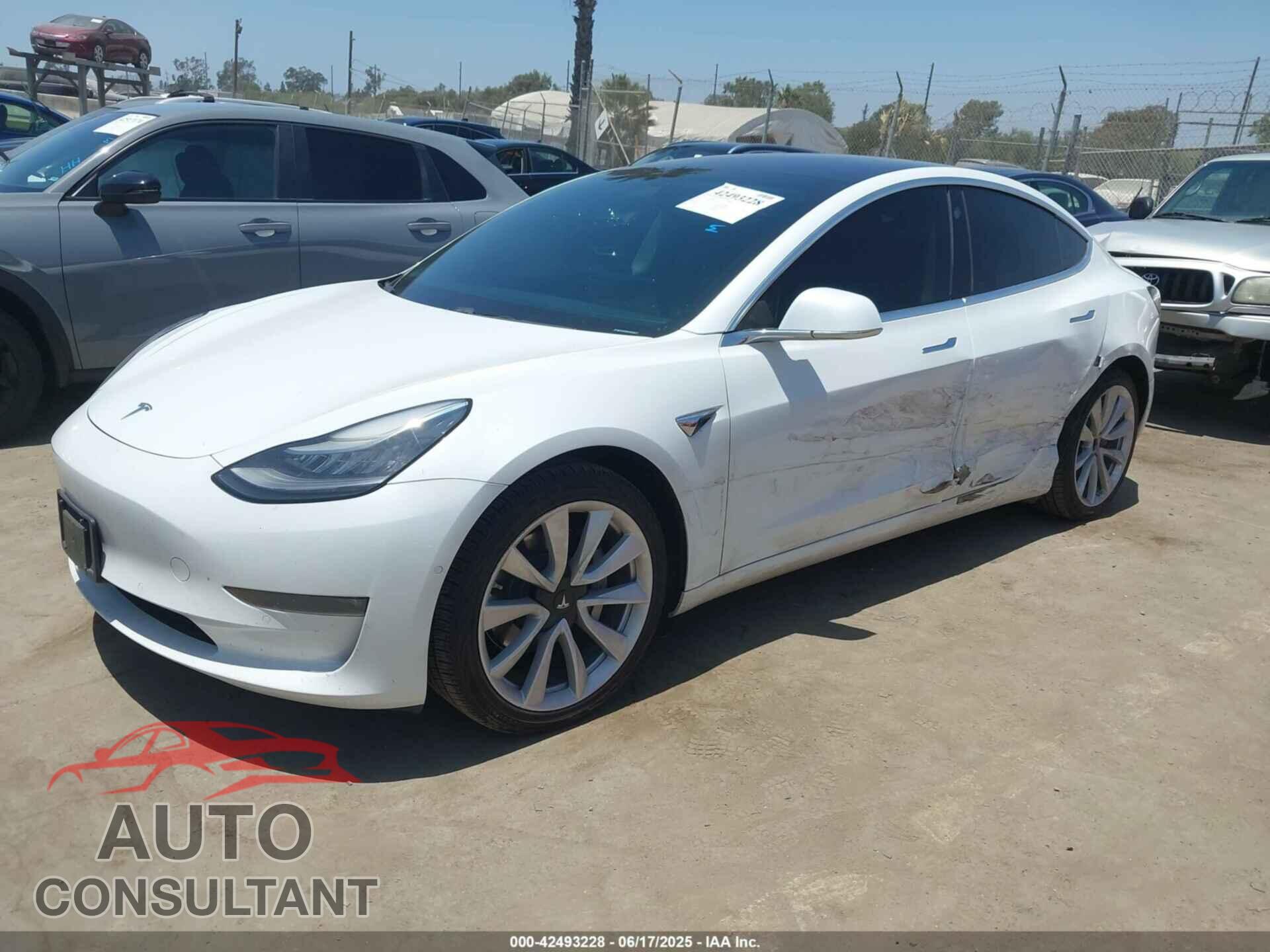 TESLA MODEL 3 2018 - 5YJ3E1EB8JF092444