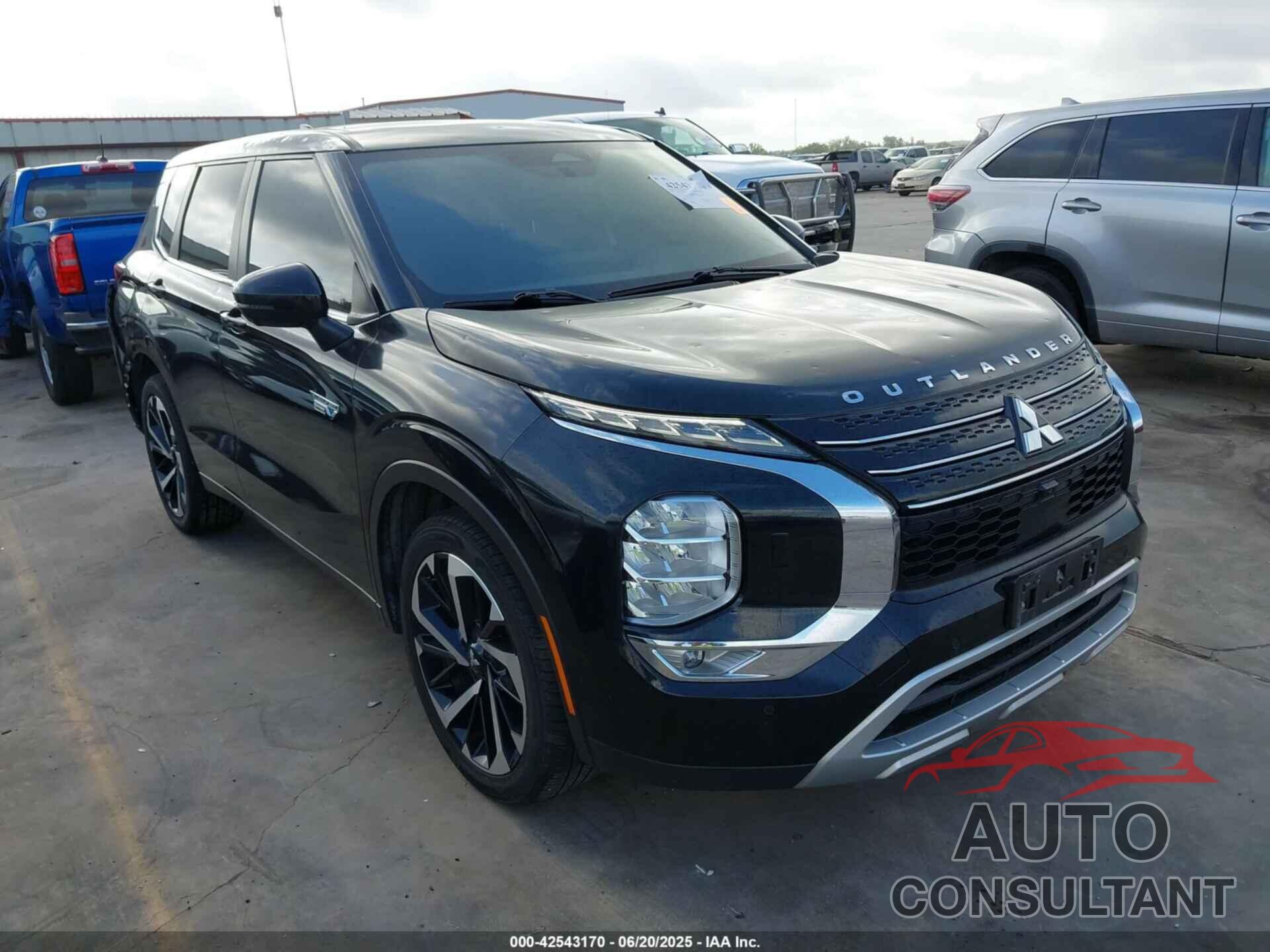 MITSUBISHI OUTLANDER PHEV 2023 - JA4T5UA97PZ058755