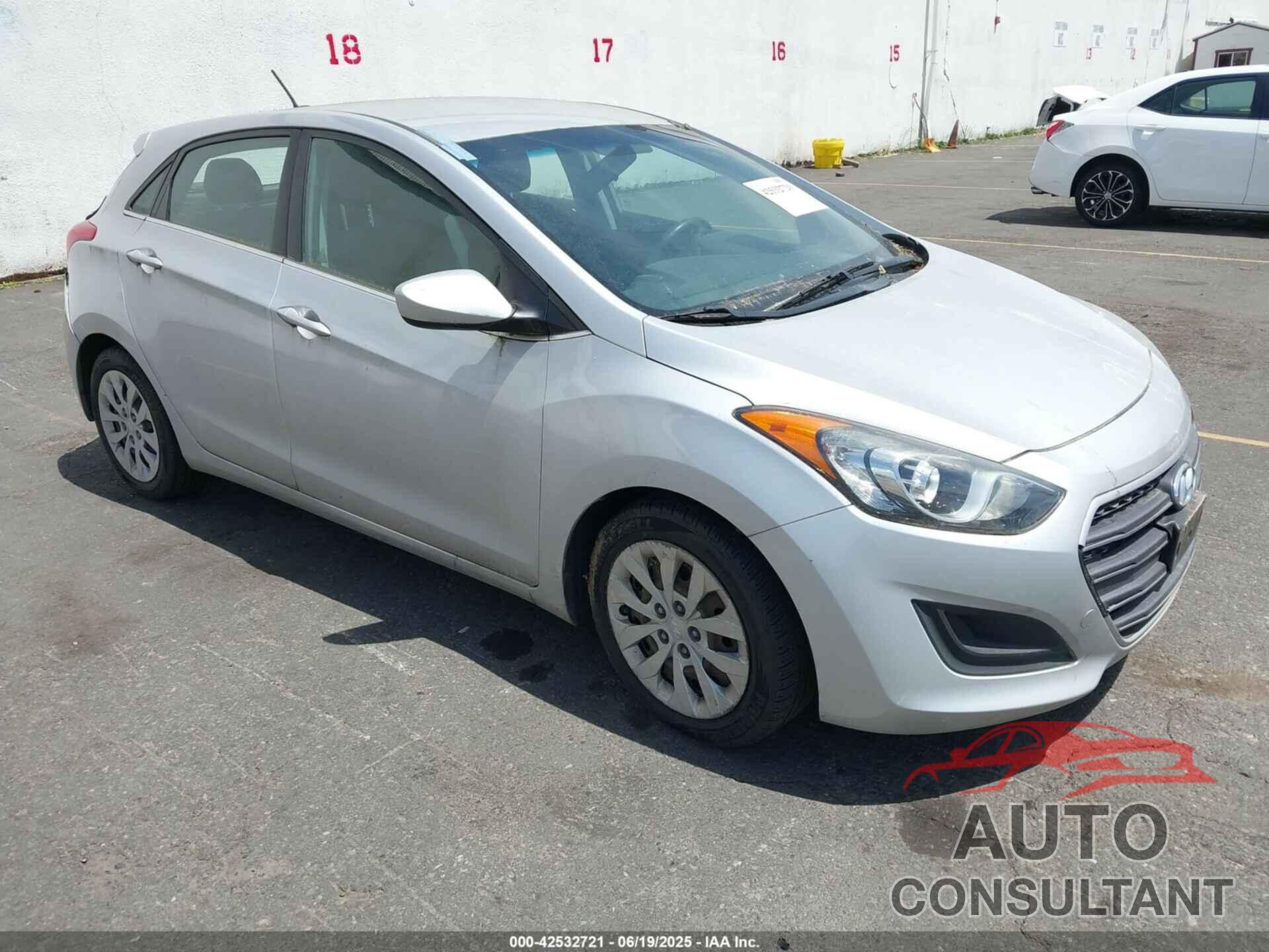 HYUNDAI ELANTRA GT 2017 - KMHD35LH5HU379455