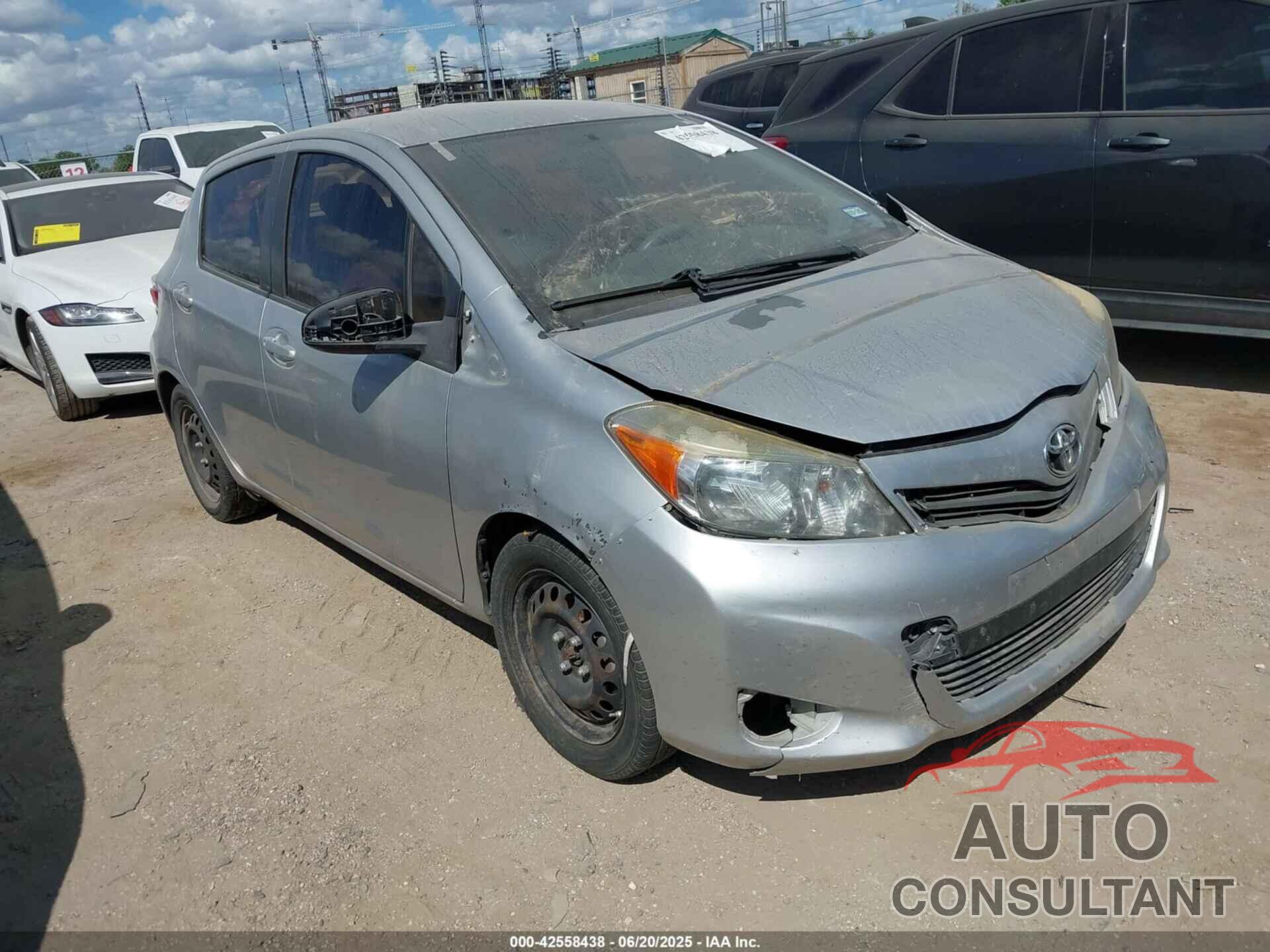 TOYOTA YARIS 2012 - JTDKTUD31CD512312