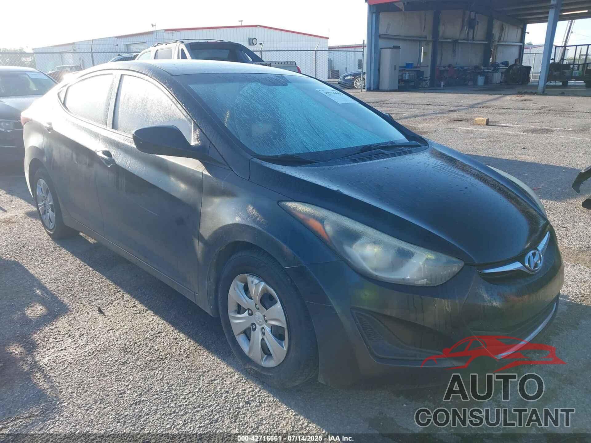 HYUNDAI ELANTRA 2016 - KMHDH4AE4GU646118