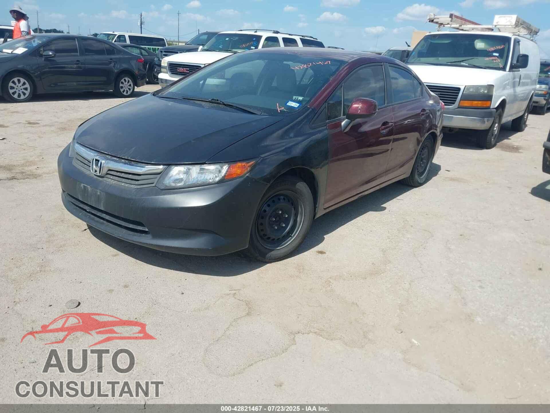 HONDA CIVIC 2012 - 2HGFB2F51CH537626