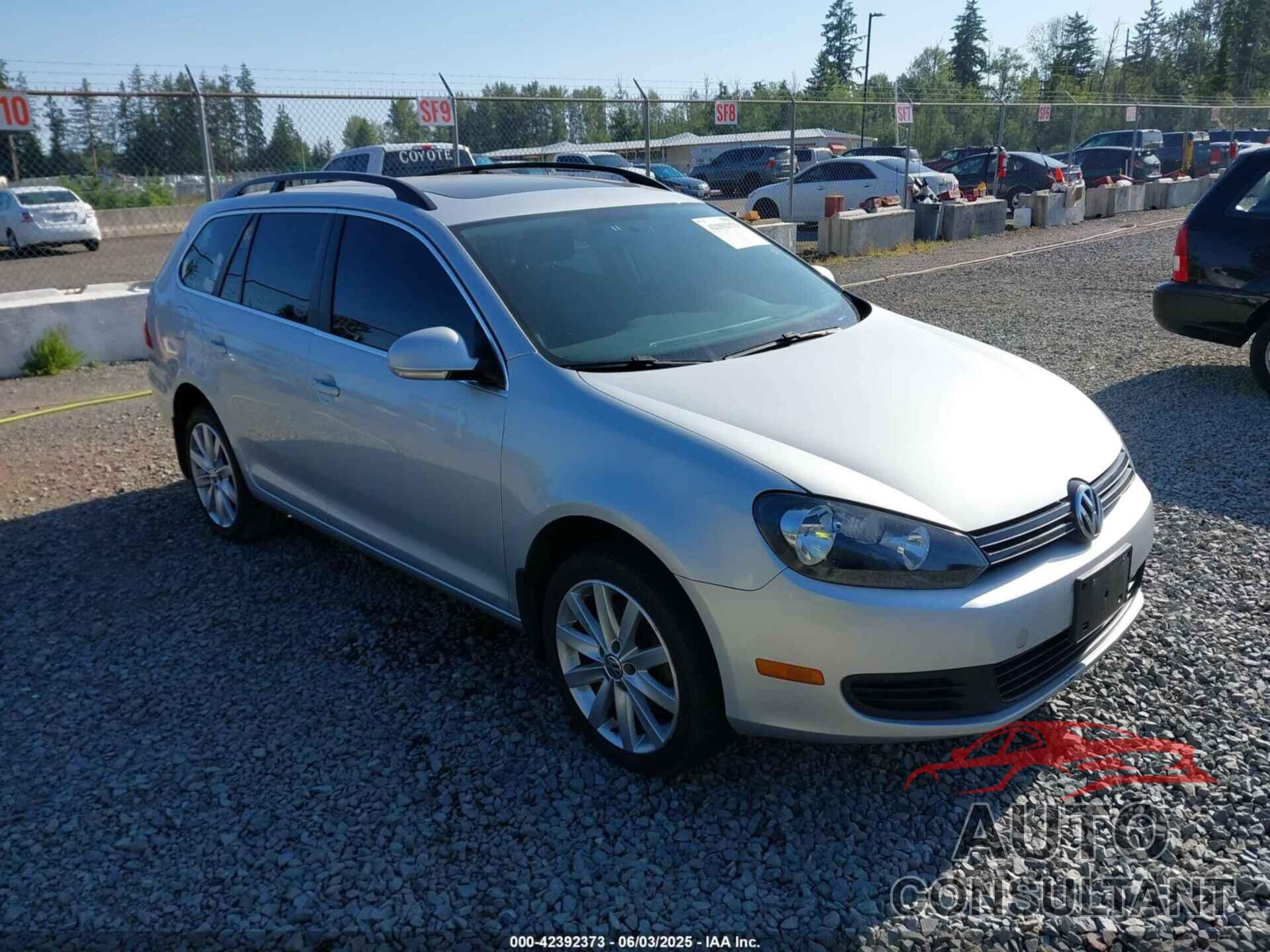 VOLKSWAGEN JETTA SPORTWAGEN 2012 - 3VWPL7AJ0CM666005
