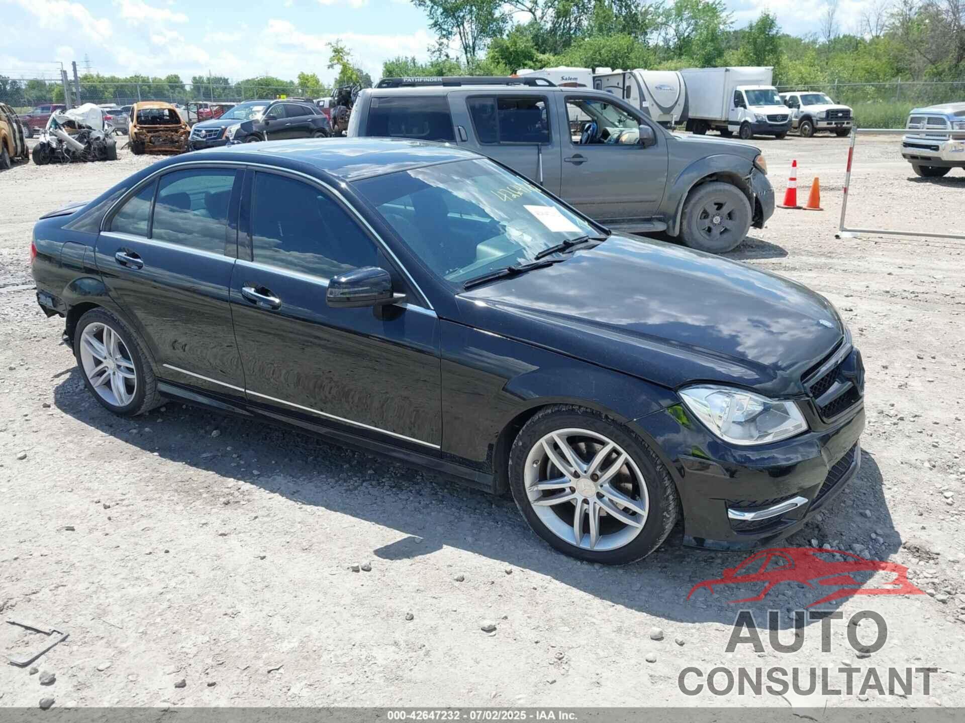 MERCEDES-BENZ C 250 2013 - WDDGF4HB8DR243718