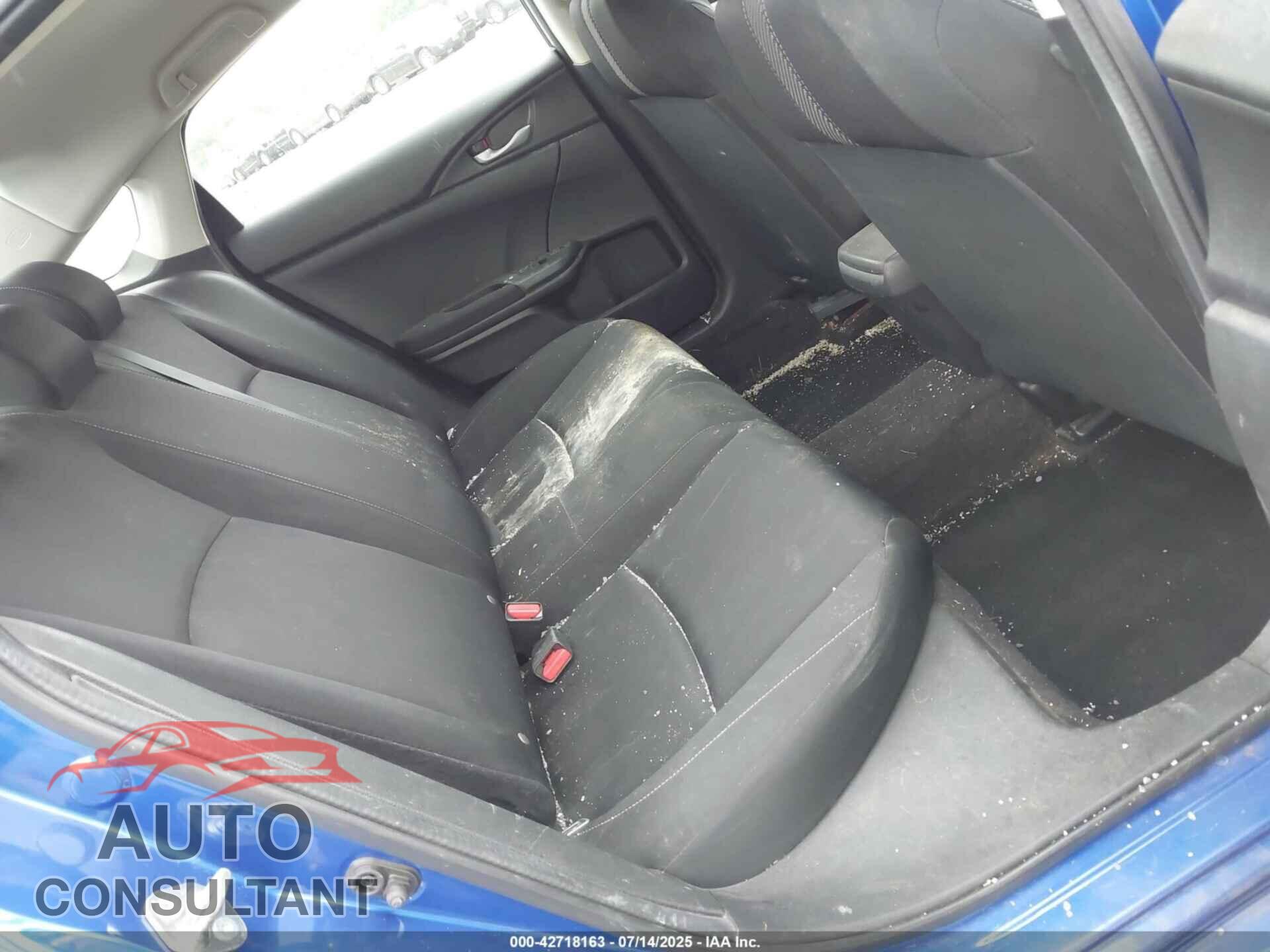 HONDA CIVIC 2017 - 2HGFC2F58HH556629