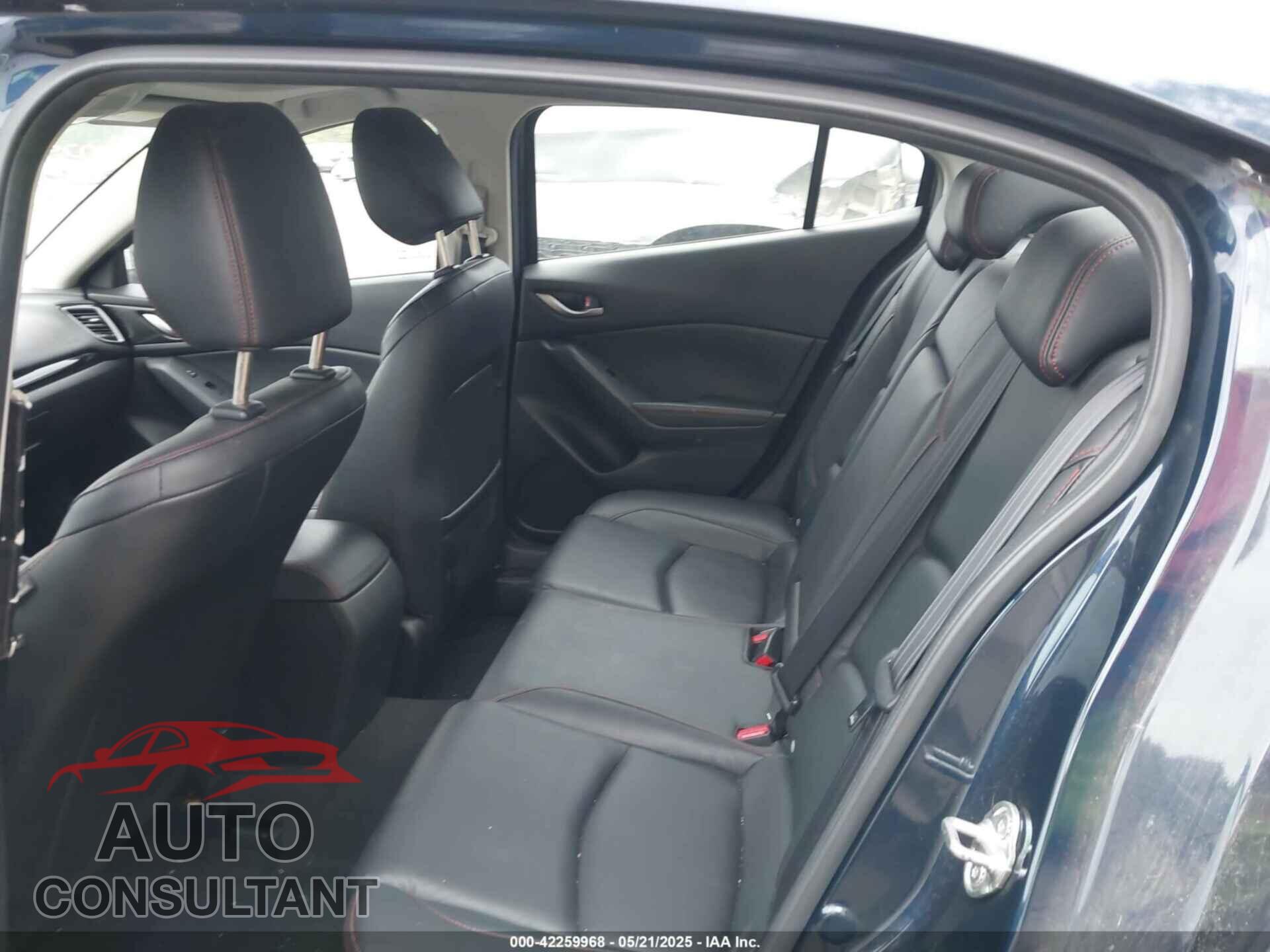 MAZDA MAZDA3 2015 - JM1BM1W72F1240564