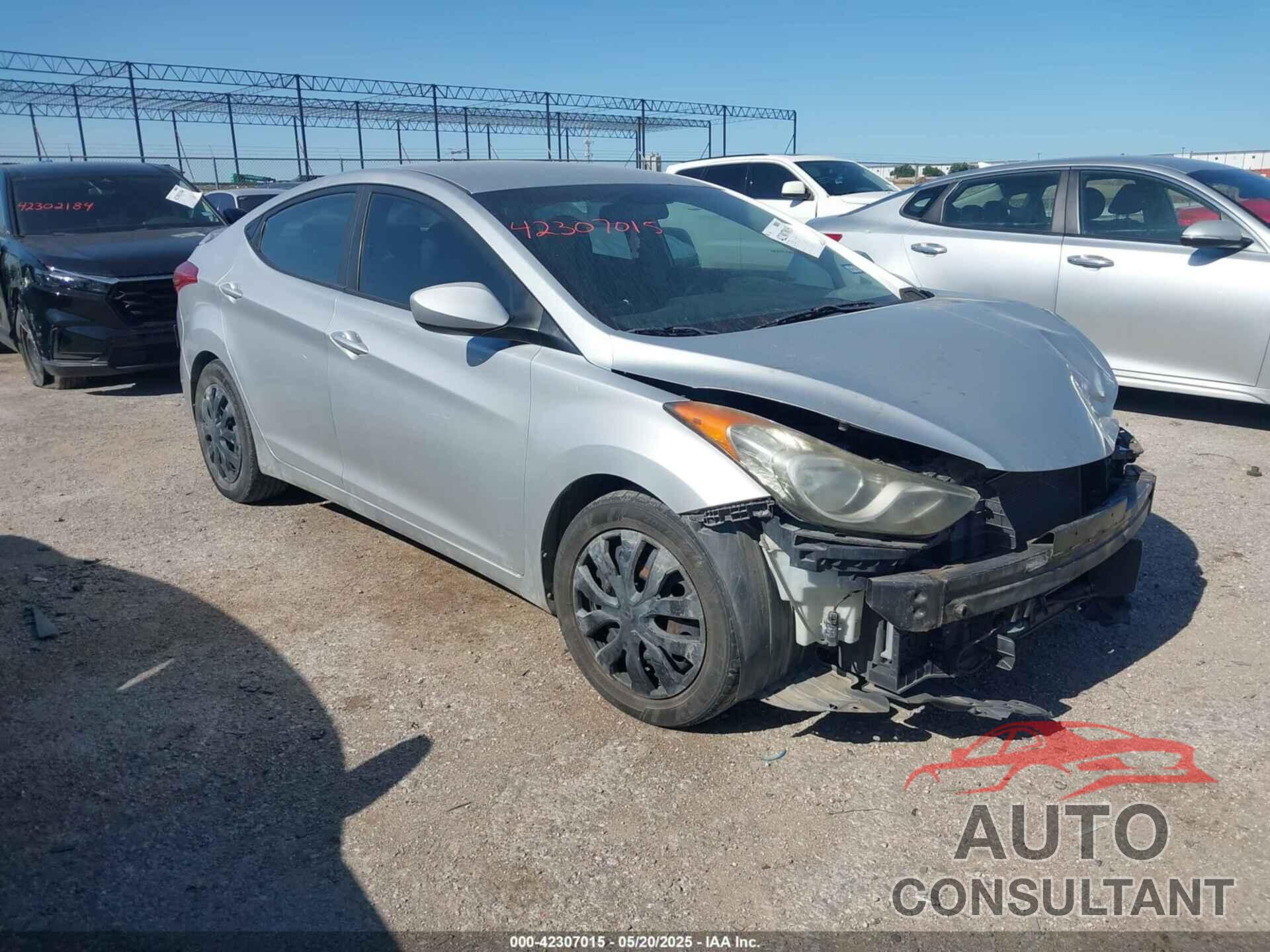 HYUNDAI ELANTRA 2011 - 5NPDH4AE5BH031942